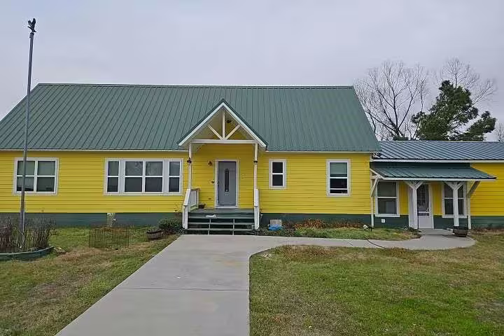 Photo of 2 Birdwell Road, Bedias, TX