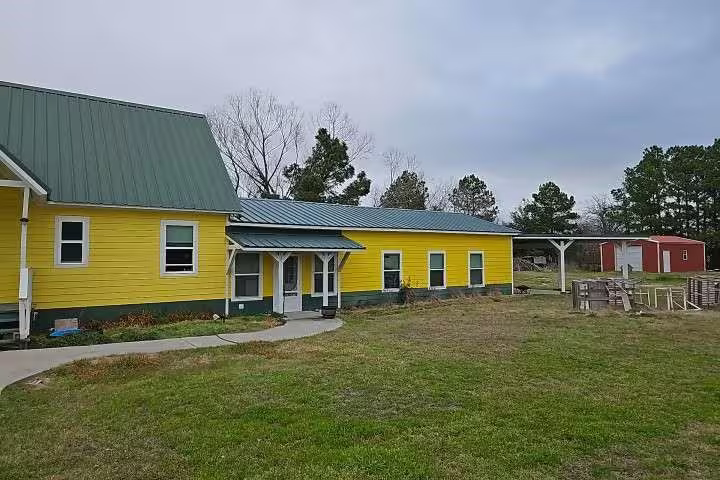Photo 3 of 2 Birdwell Road, Bedias, TX