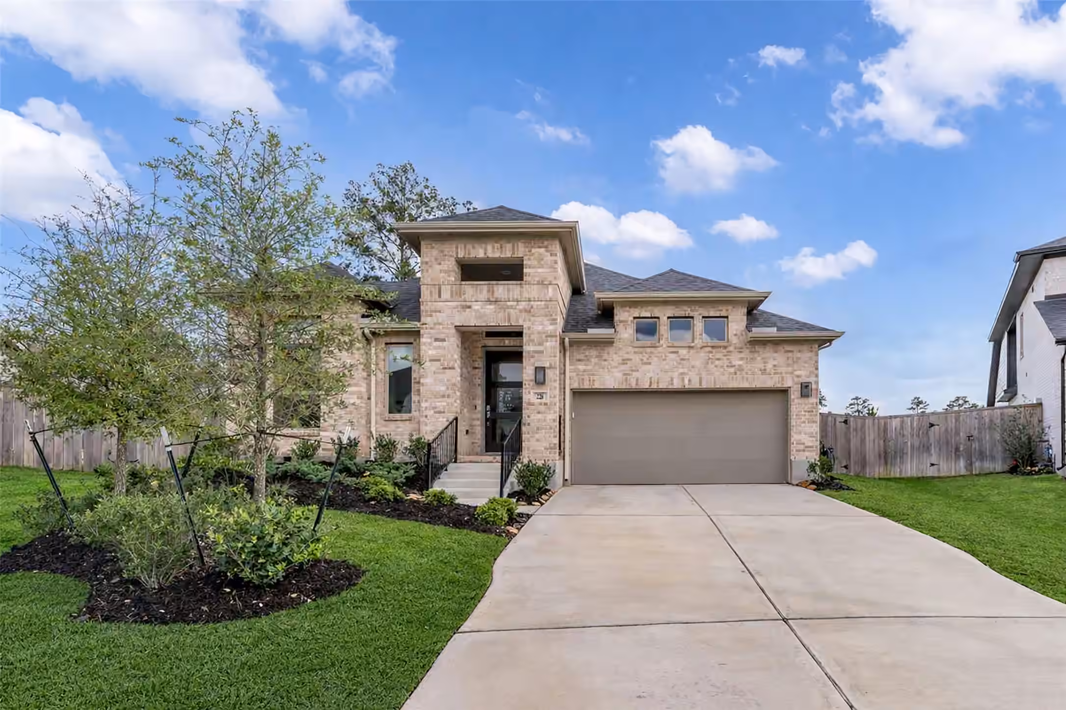 Photo 6 of 220 Nirnroot Court, Montgomery, TX
