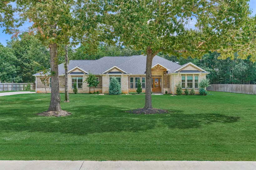 Photo of 11767 Grand Harbor Boulevard, Montgomery, TX