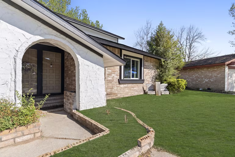 Photo of 8506 Rivercross Road, Houston, TX 77064