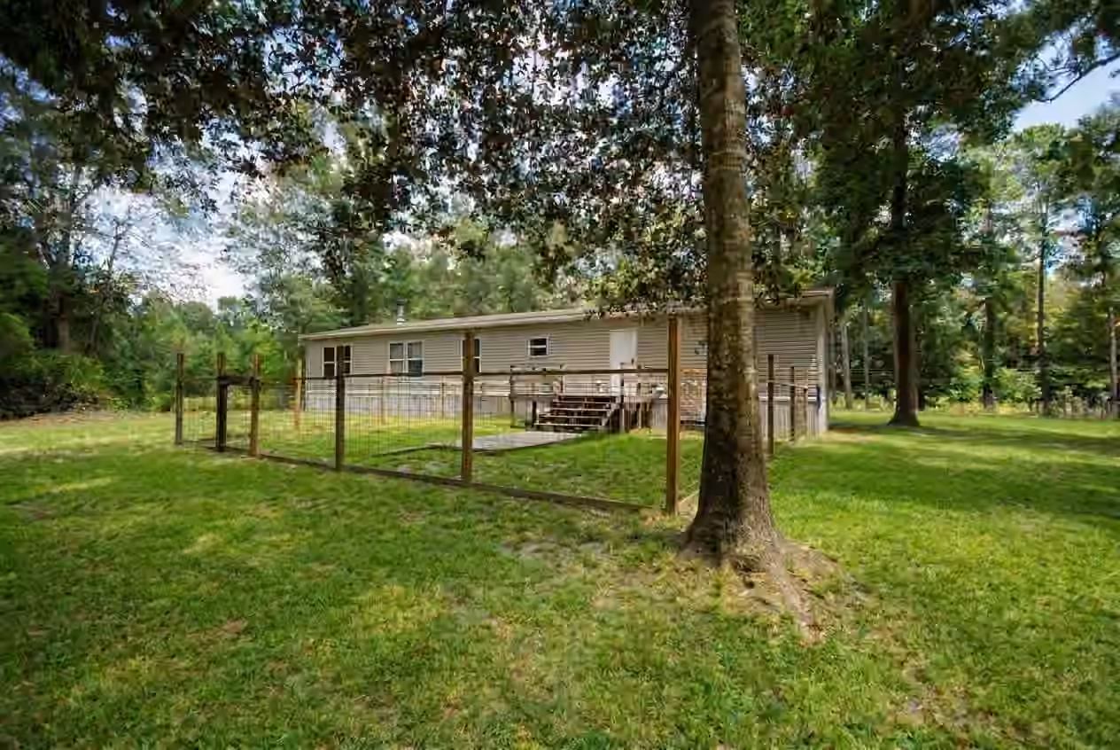 Photo 5 of 12468 Mustang Road, Splendora, TX
