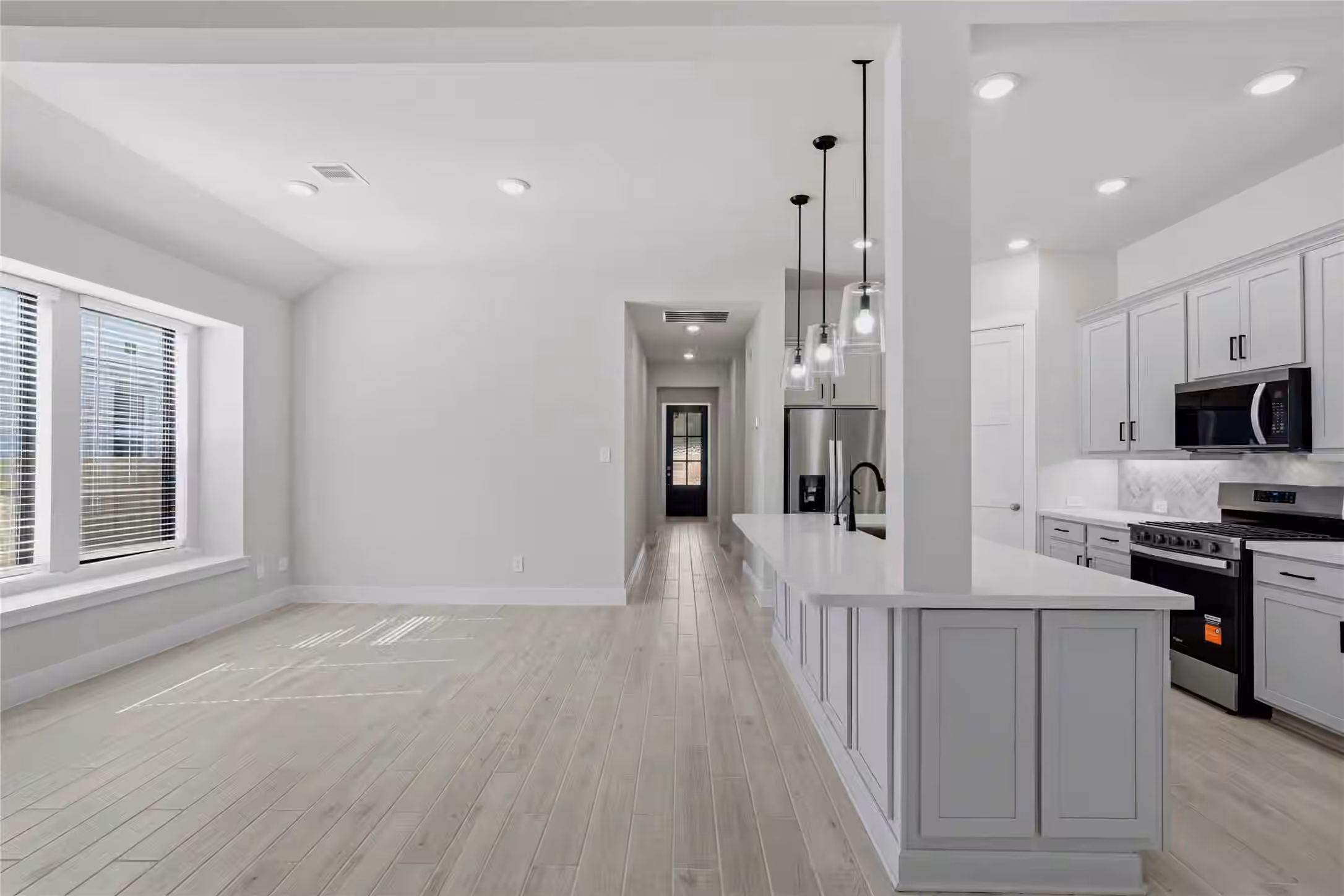Photo 4 of 10108 Copia Lane, Montgomery, TX