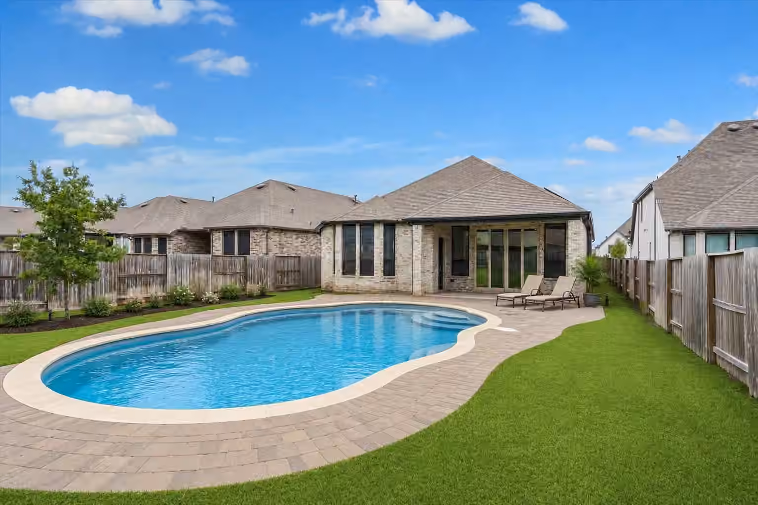 Photo 7 of 9622 Wright Drive, Manvel, TX