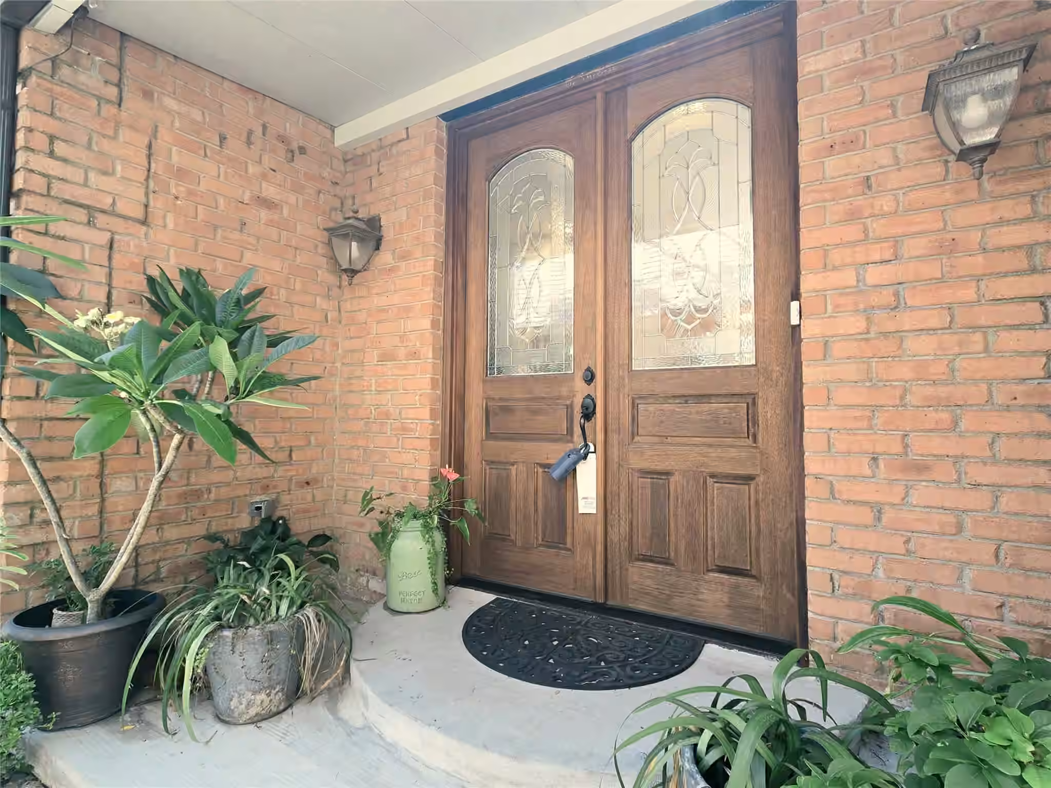 Photo 4 of 1142 Misty Lake Drive, Sugar Land, TX