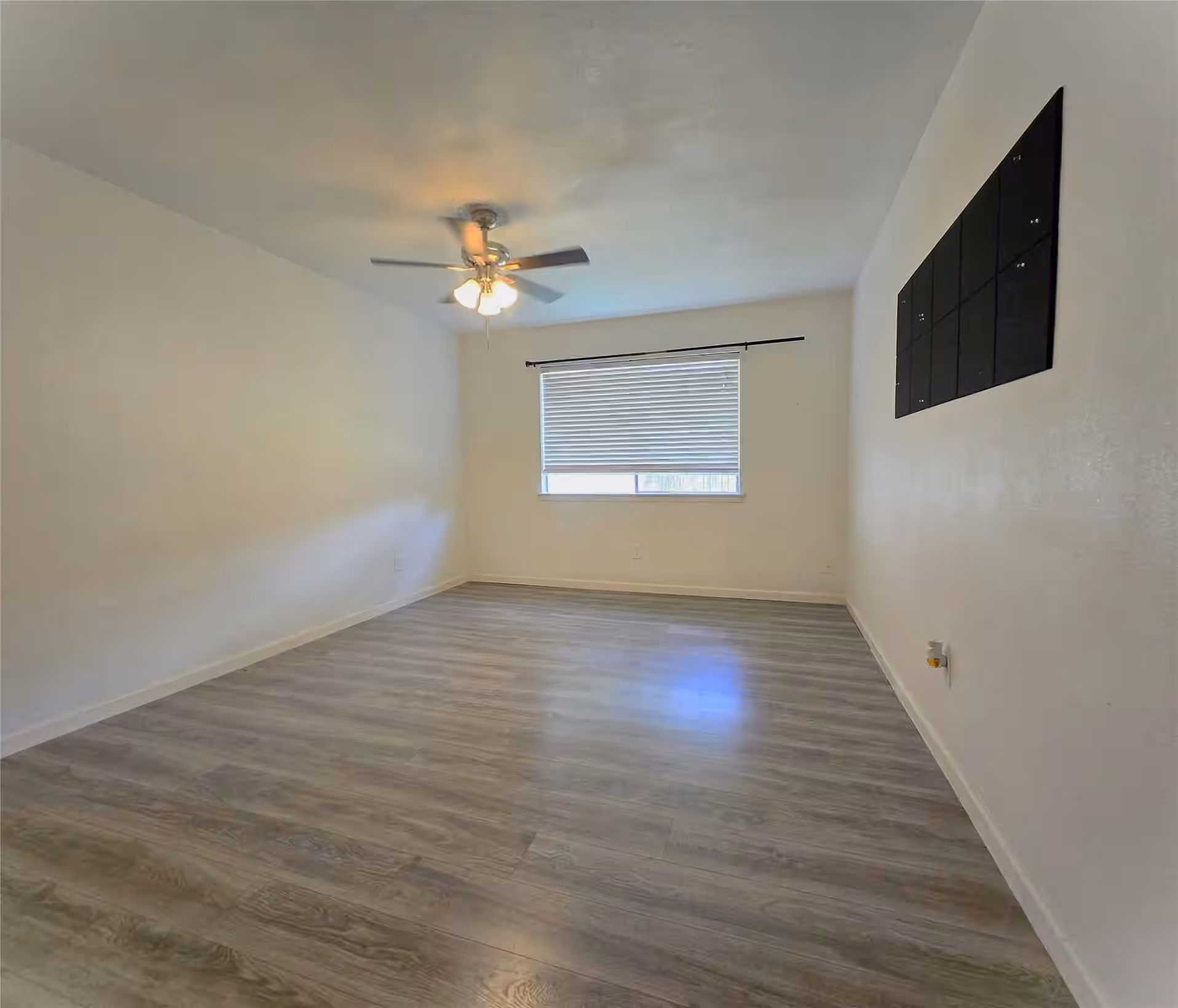 Photo 5 of 3110 Lorikeet Street, Spring, TX