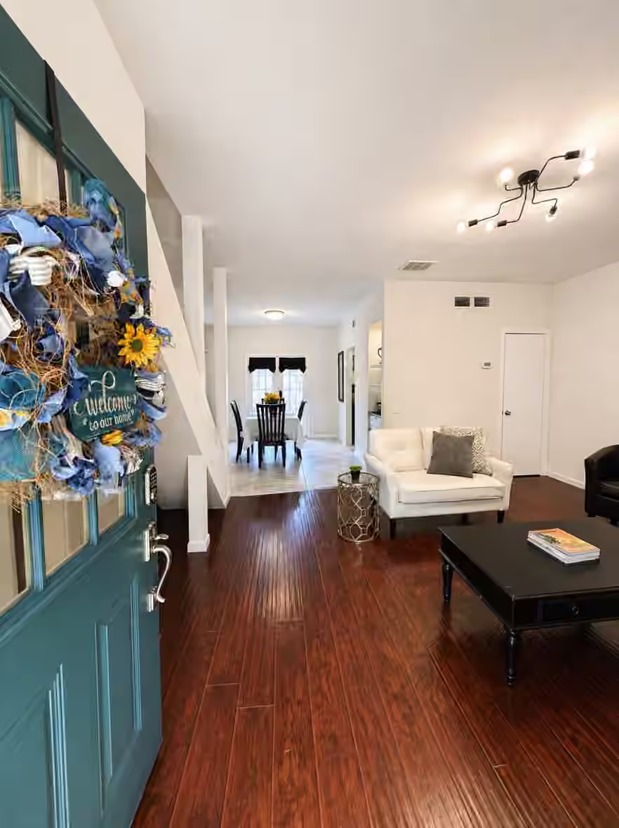 Photo 2 of 11710 Southlake Drive 47, Houston, TX