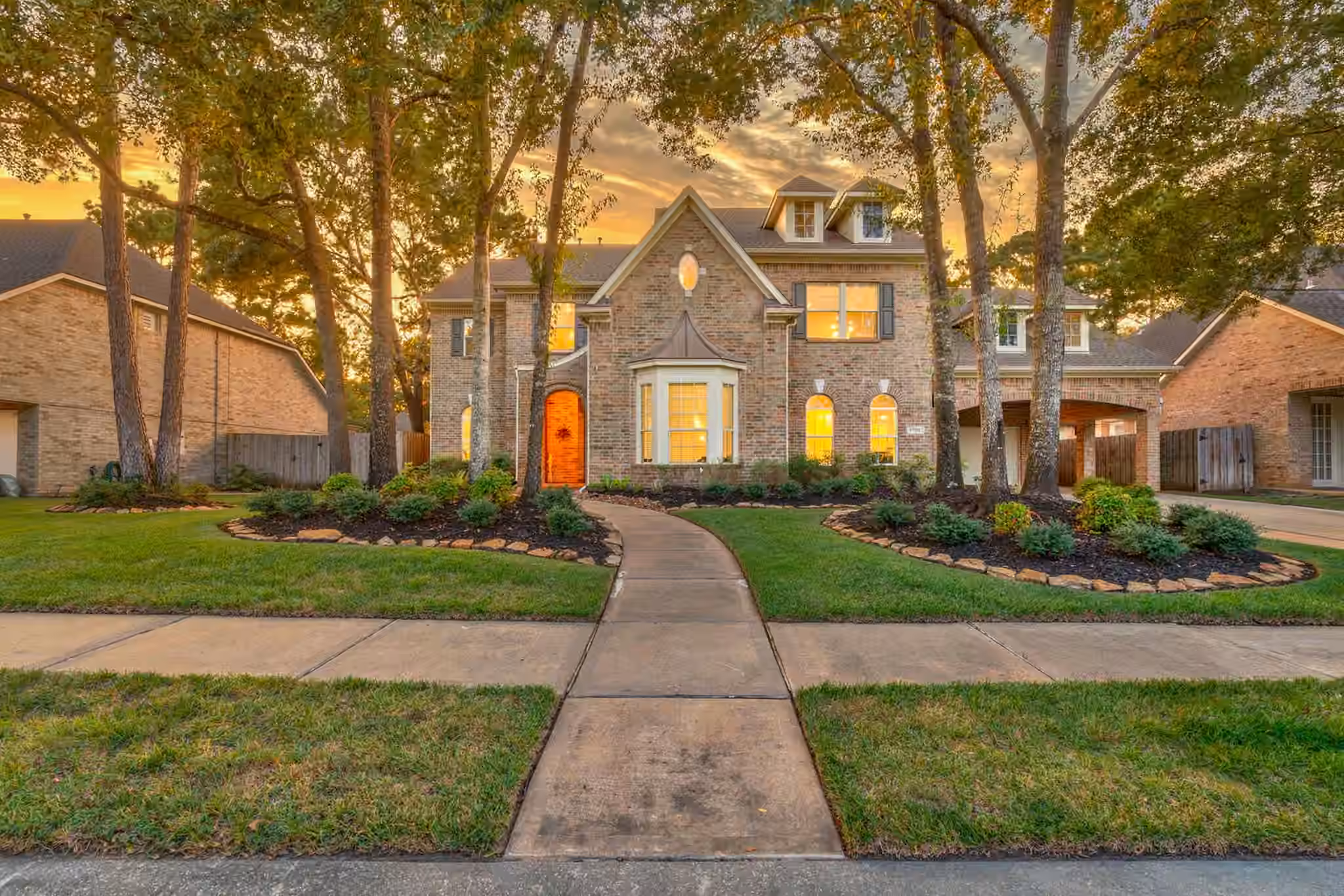 Photo 2 of 15507 Stallion Point Circle, Cypress, TX