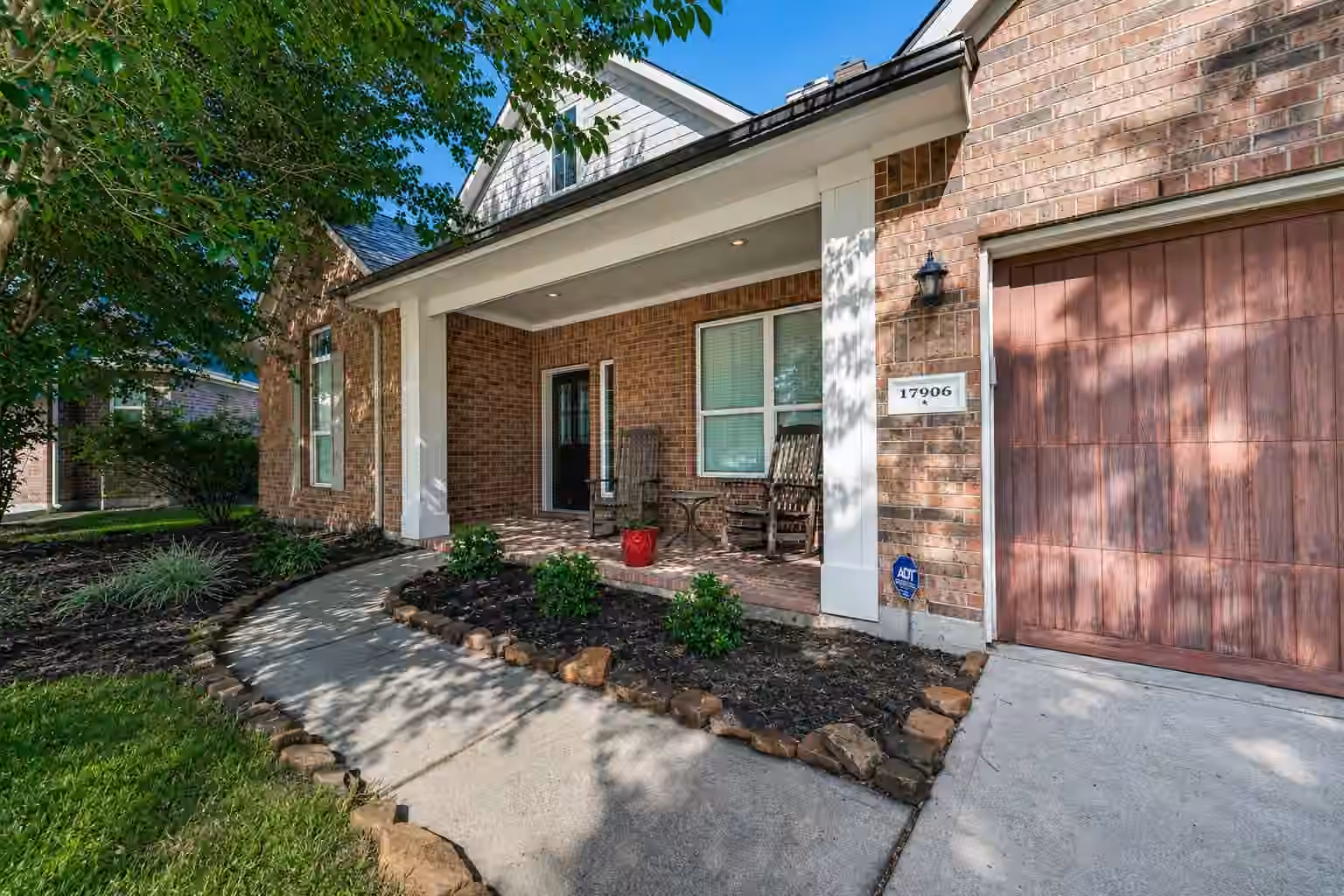 Photo 2 of 17906 Norwood Oaks Drive, Spring, TX