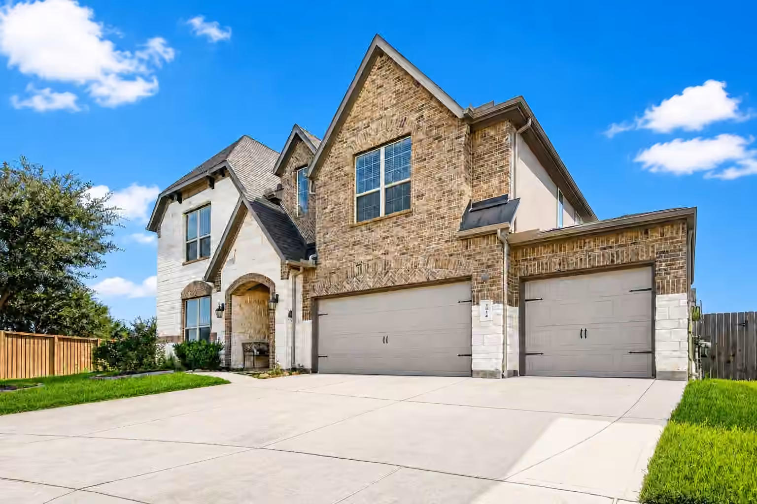 Photo 2 of 3514 Hampton Landing Court, Katy, TX