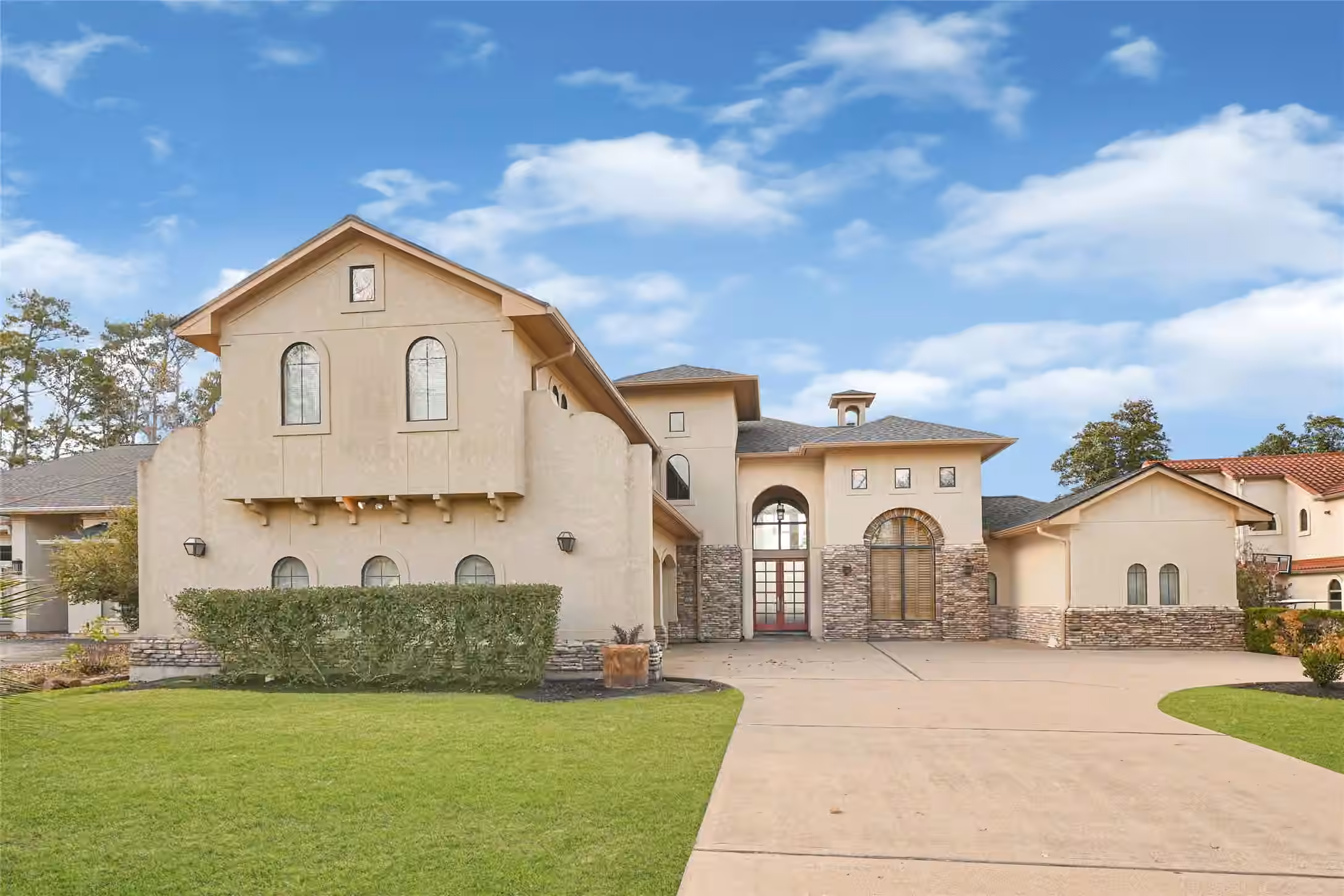 Photo 2 of 3519 Brookhaven Drive, Montgomery, TX
