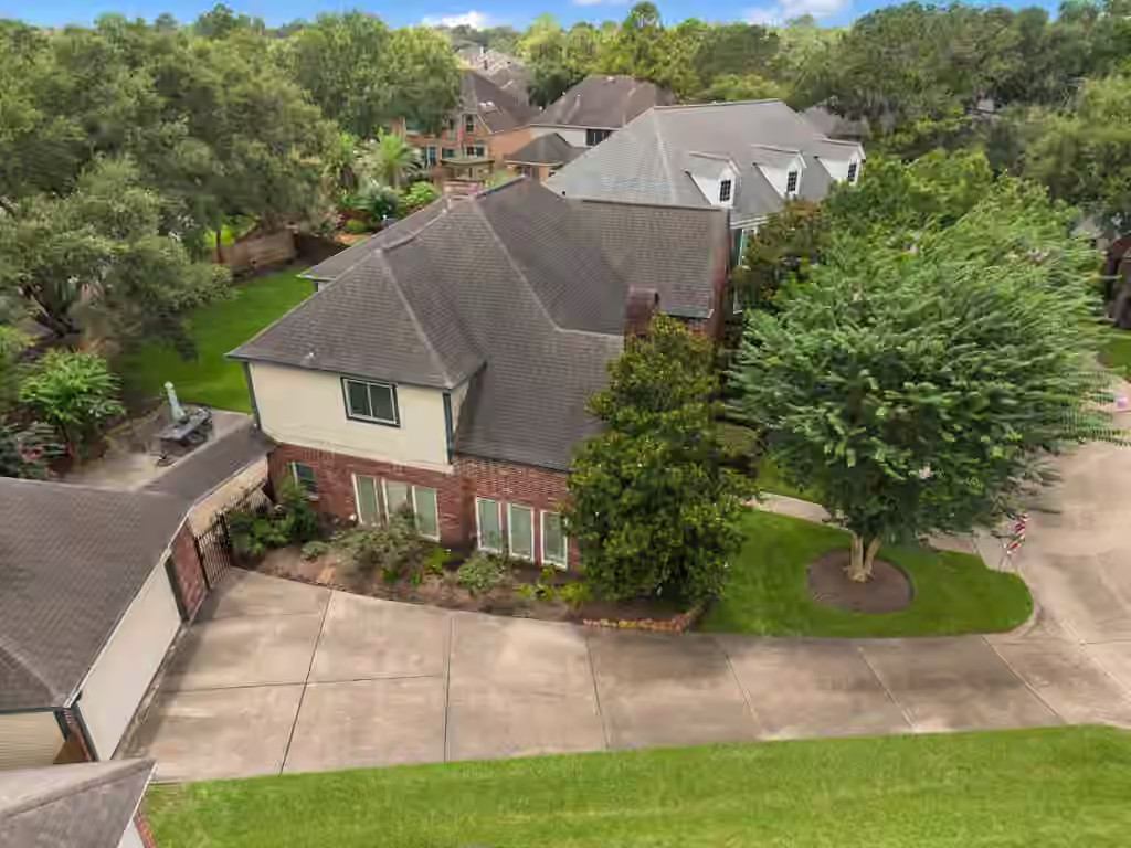 Photo 2 of 2315 Shelby Park Drive, Katy, TX