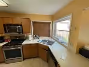 Photo 6 of 7411 Creekfield Drive, Spring, TX