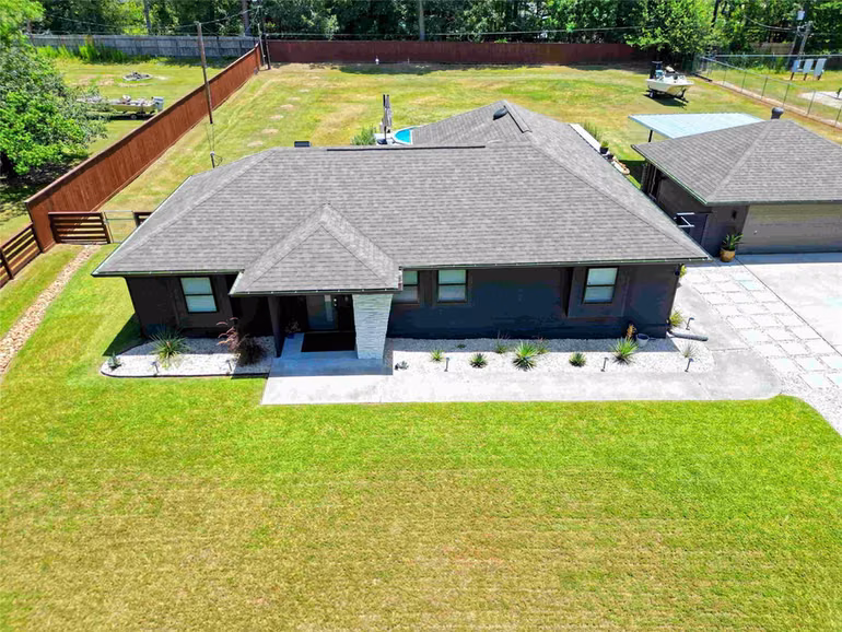 Photo of 30218 Greenwood Street, Magnolia, TX