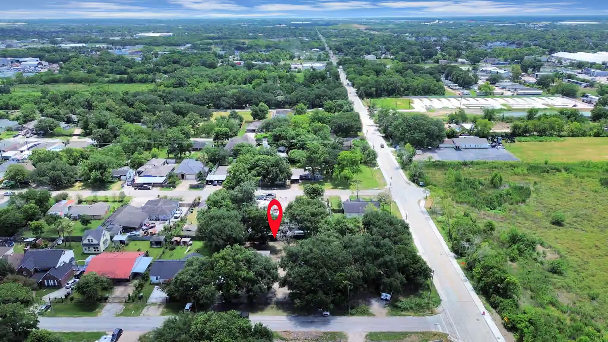 Photo 4 of 15127 Almeece Street, Houston, TX