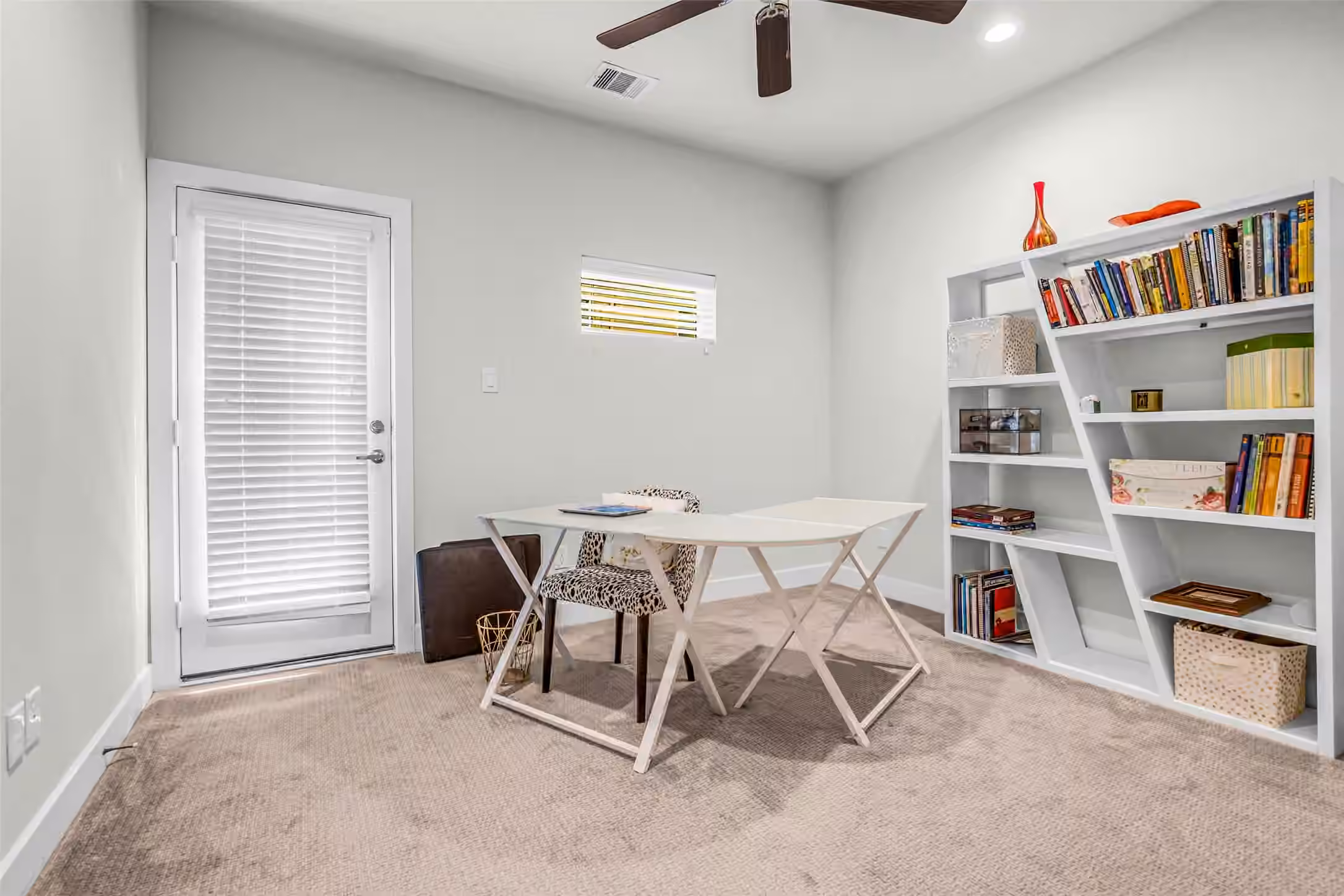 Photo 3 of 3313 Hutchins Street, Houston, TX