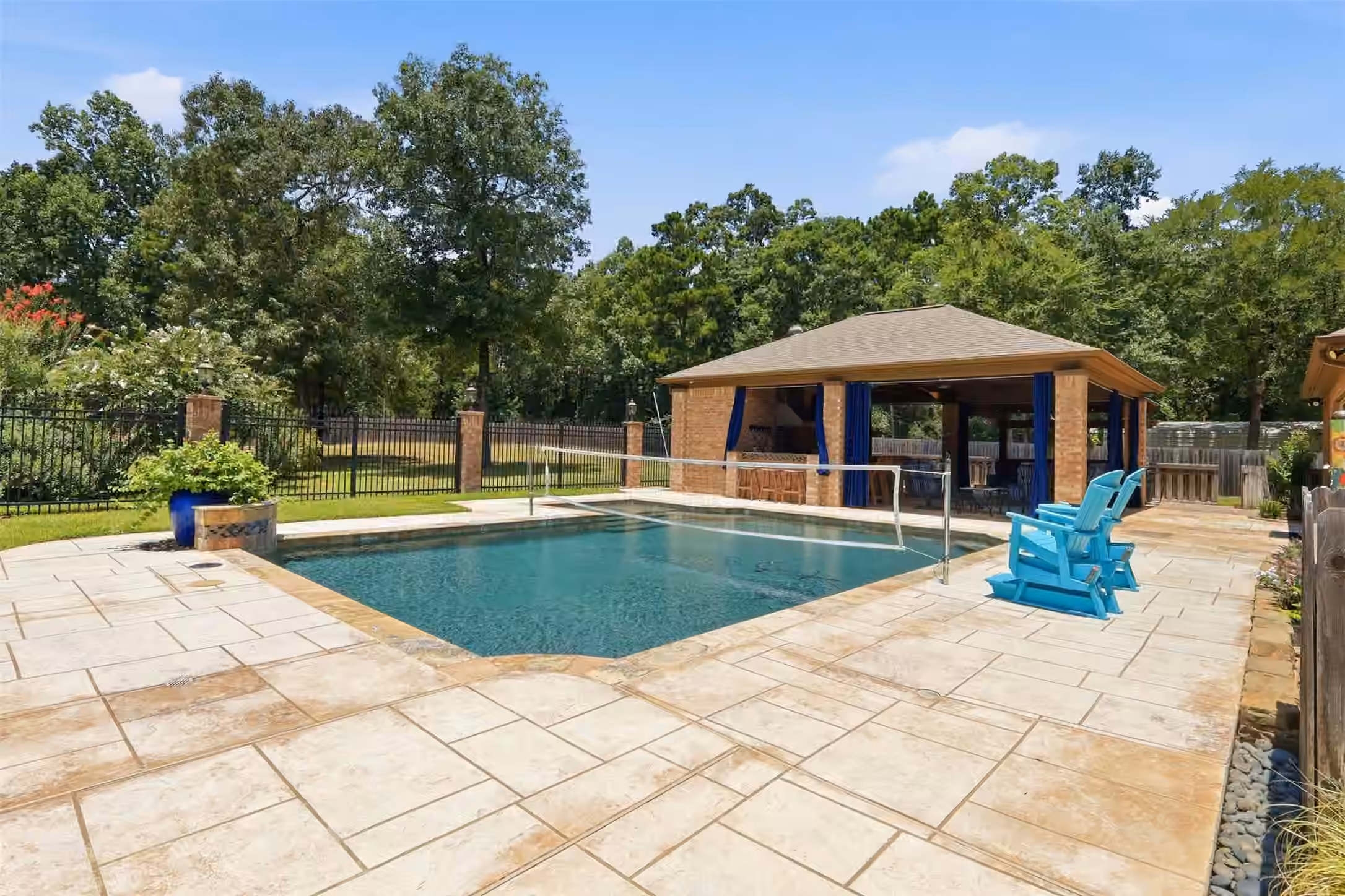 Photo of 151 Lyndsey Drive, Montgomery, TX 77316