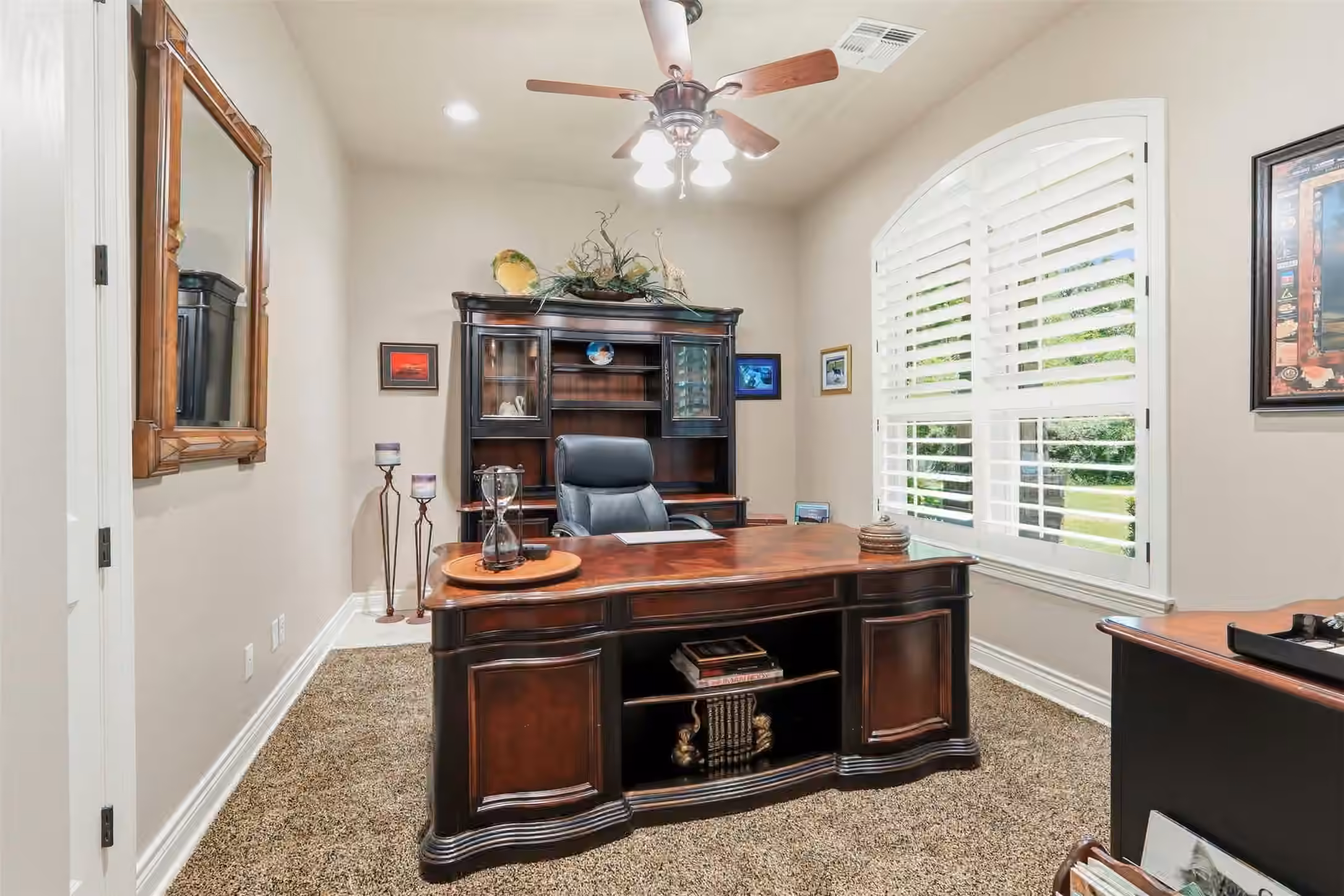 Photo 6 of 151 Lyndsey Drive, Montgomery, TX