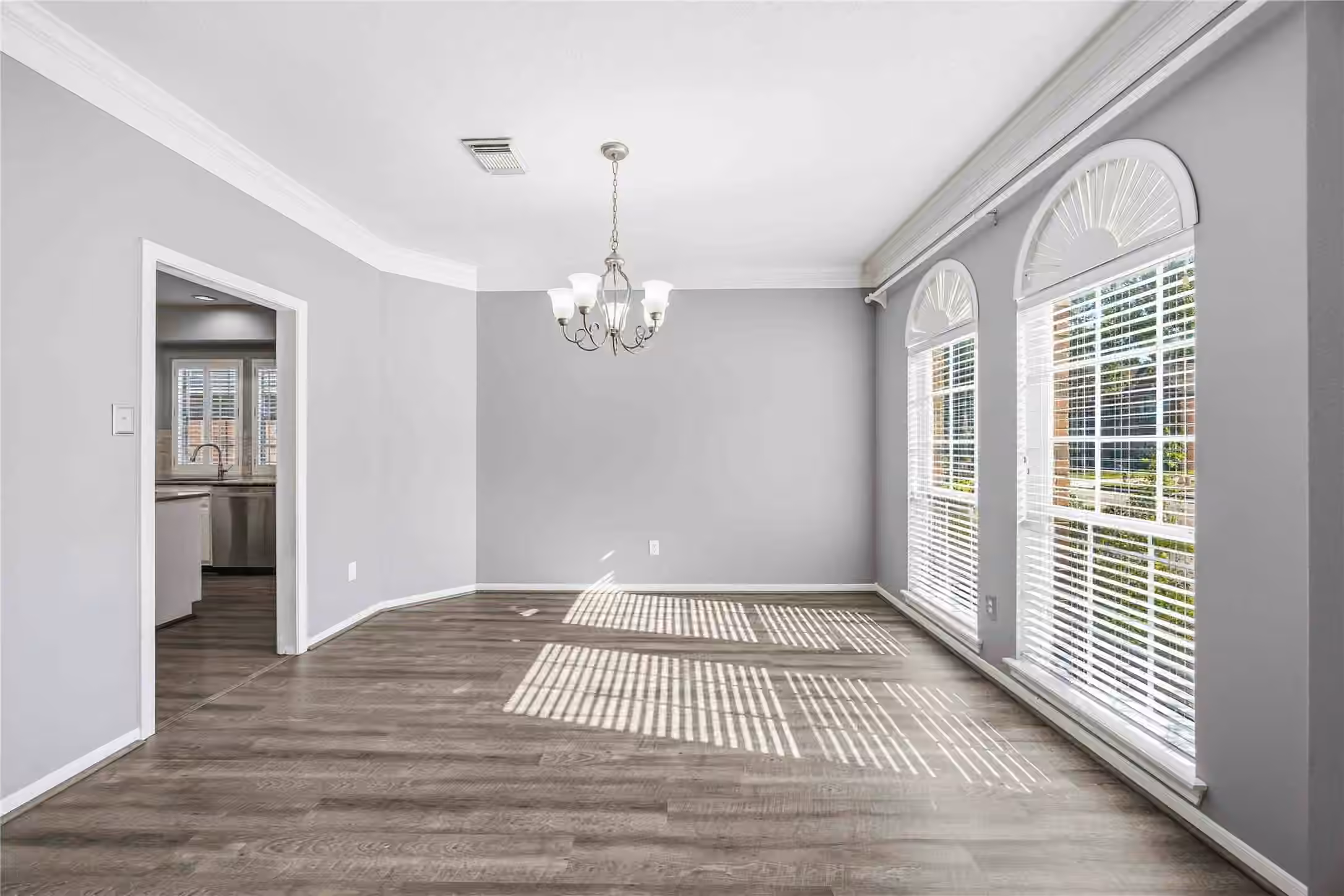 Photo 7 of 3610 Walnut Forest Lane, Spring, TX