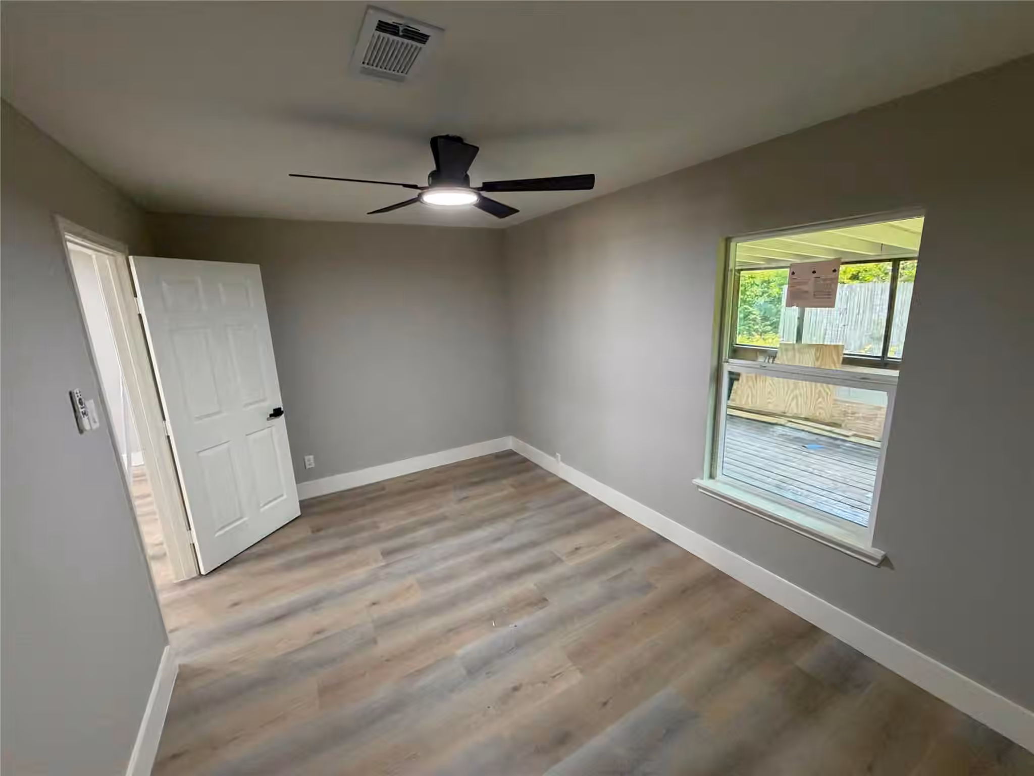 Photo 7 of 6825 Driftwood Street, Houston, TX