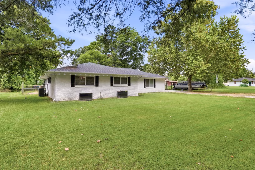 Photo 3 of 508 Bobcat Lane Lane, Daisetta, TX