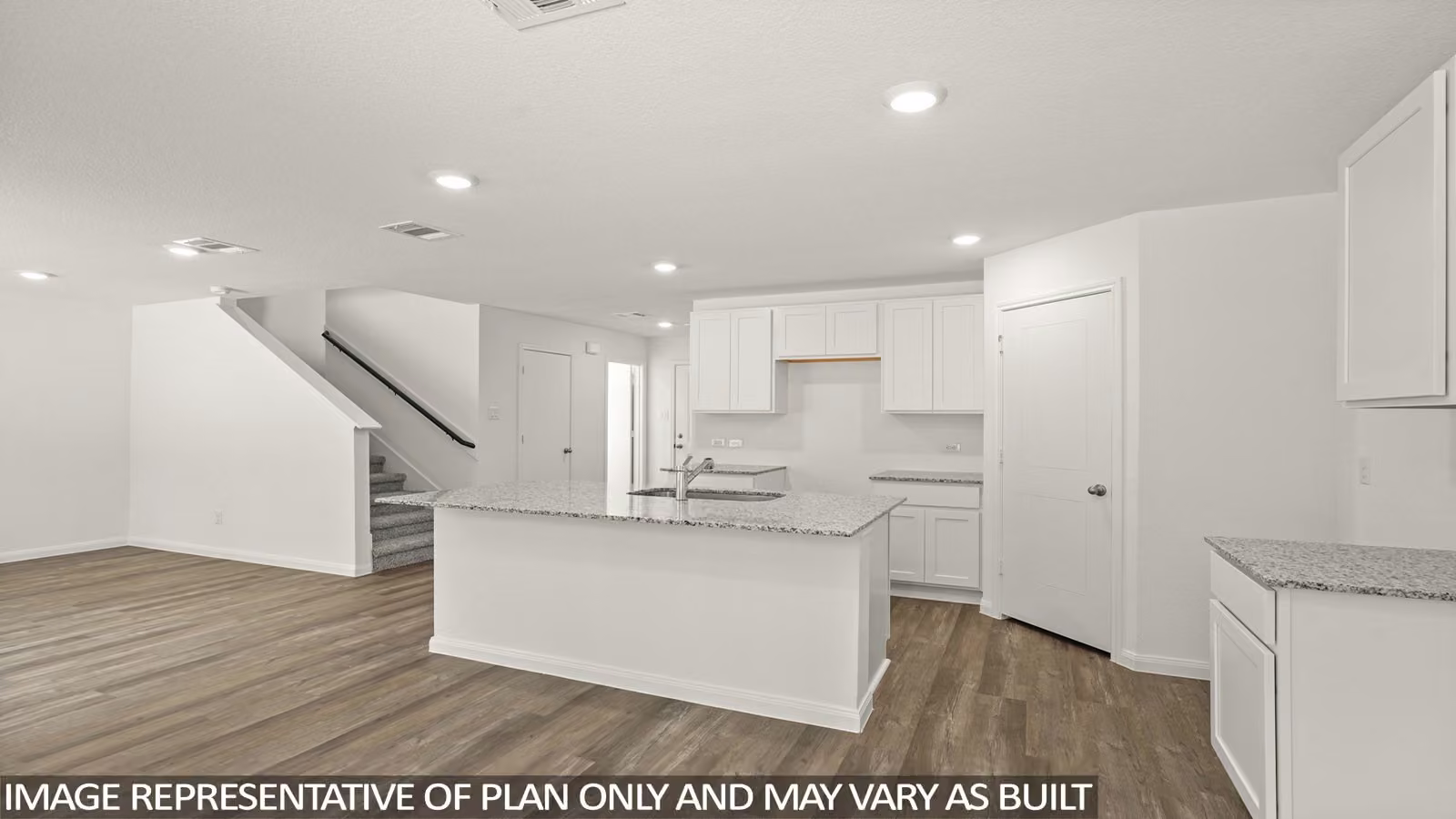 Photo 4 of 13119 McCrorey Crest Lane, Conroe, TX