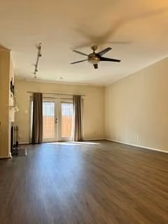 Photo of 850 Threadneedle Street 80, Houston, TX 77079