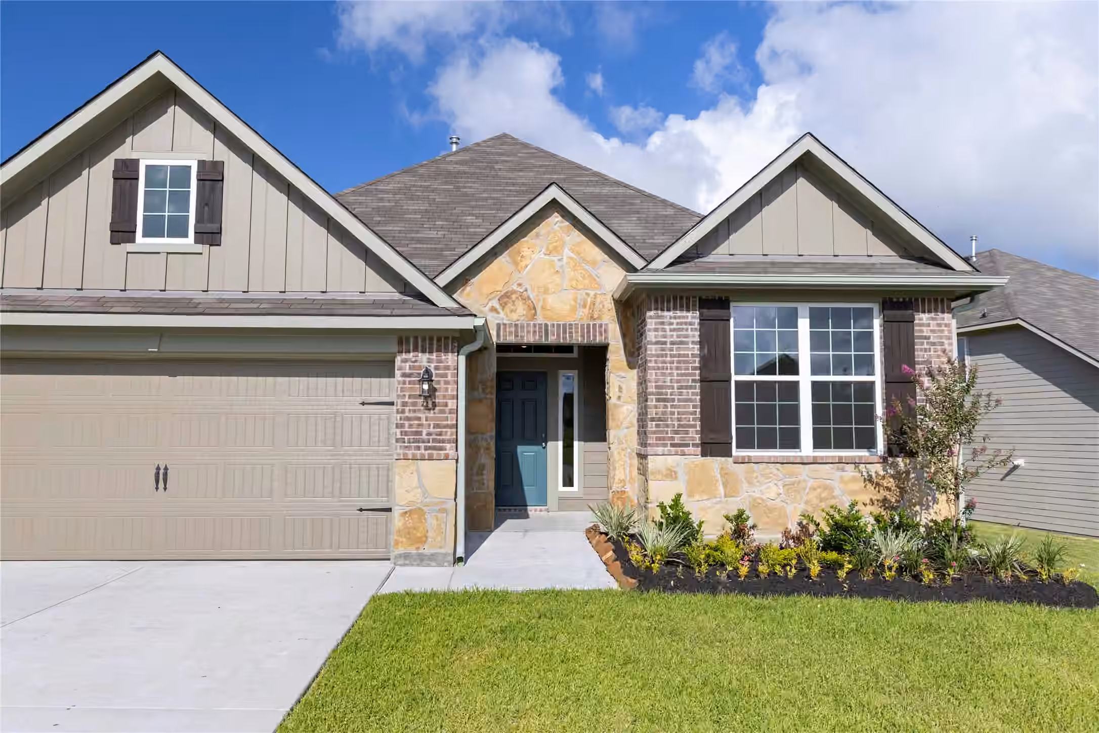 Photo 4 of 1453 Lake Ridge Drive, Brenham, TX