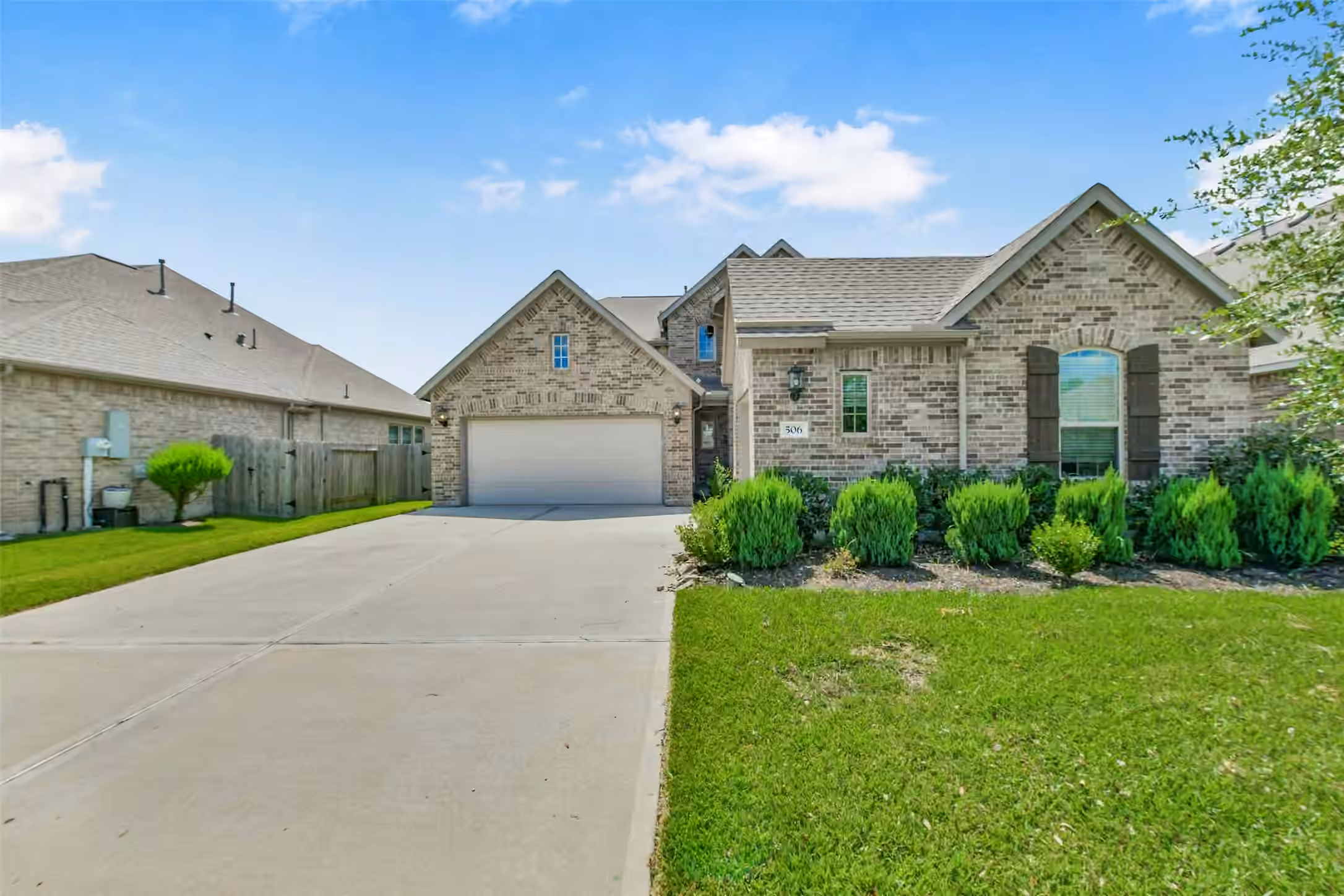 Photo of 506 Campbell Drive, League City, TX