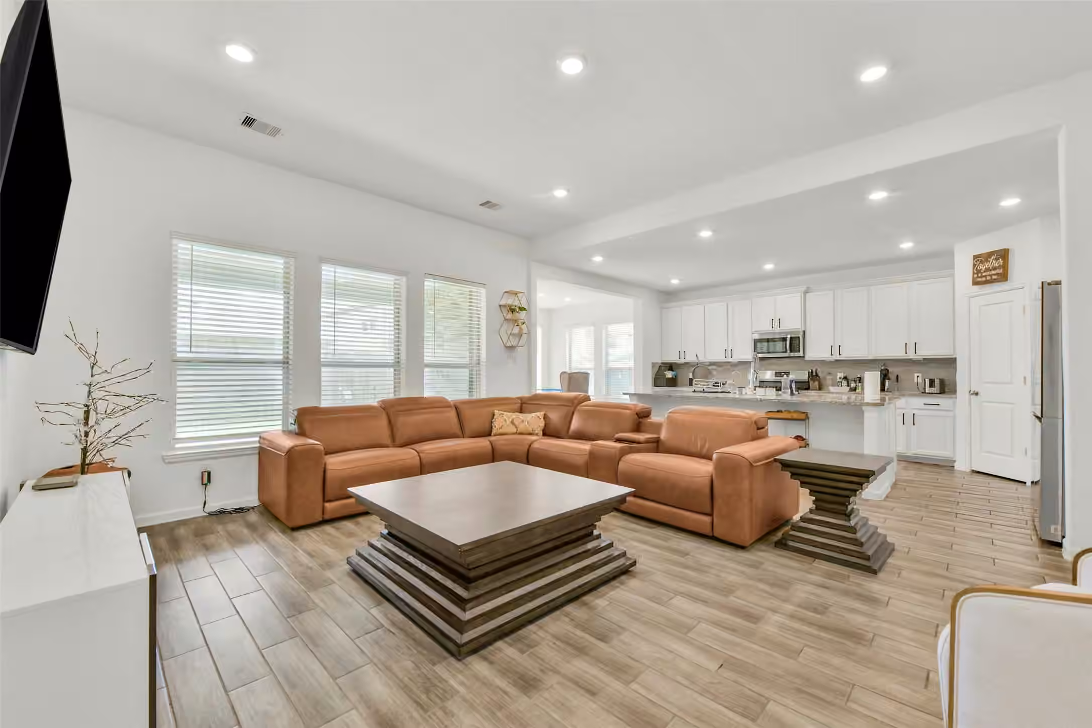 Photo 2 of 506 Campbell Drive, League City, TX