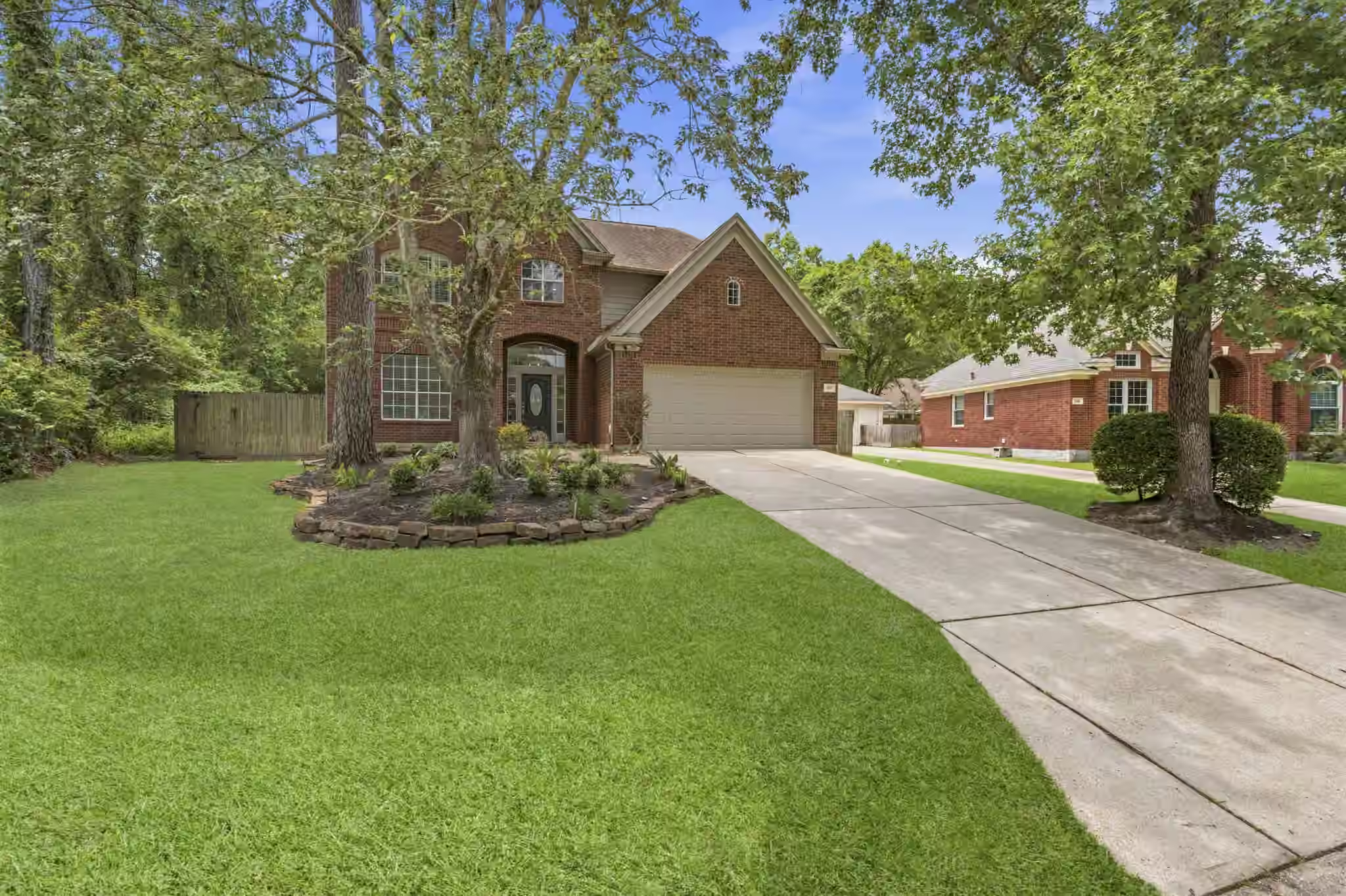 Photo 3 of 138 W Stockbridge Landing Circle, Spring, TX