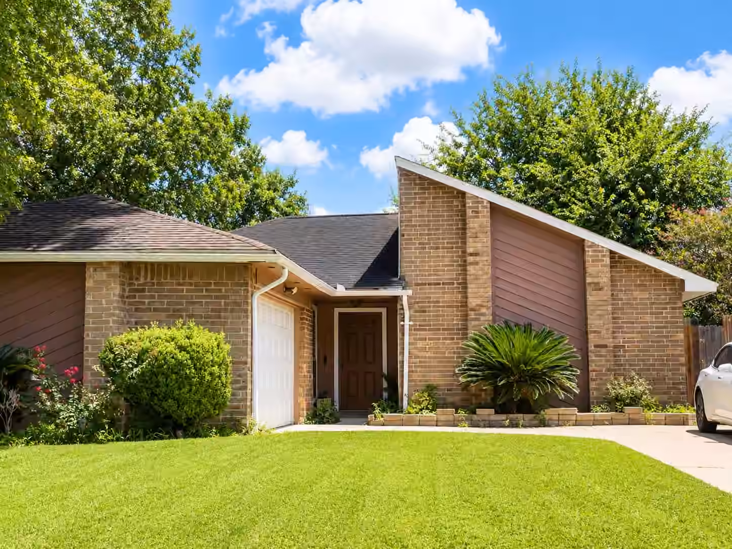 Photo of 6511 La Violetta Drive, Houston, TX 77083