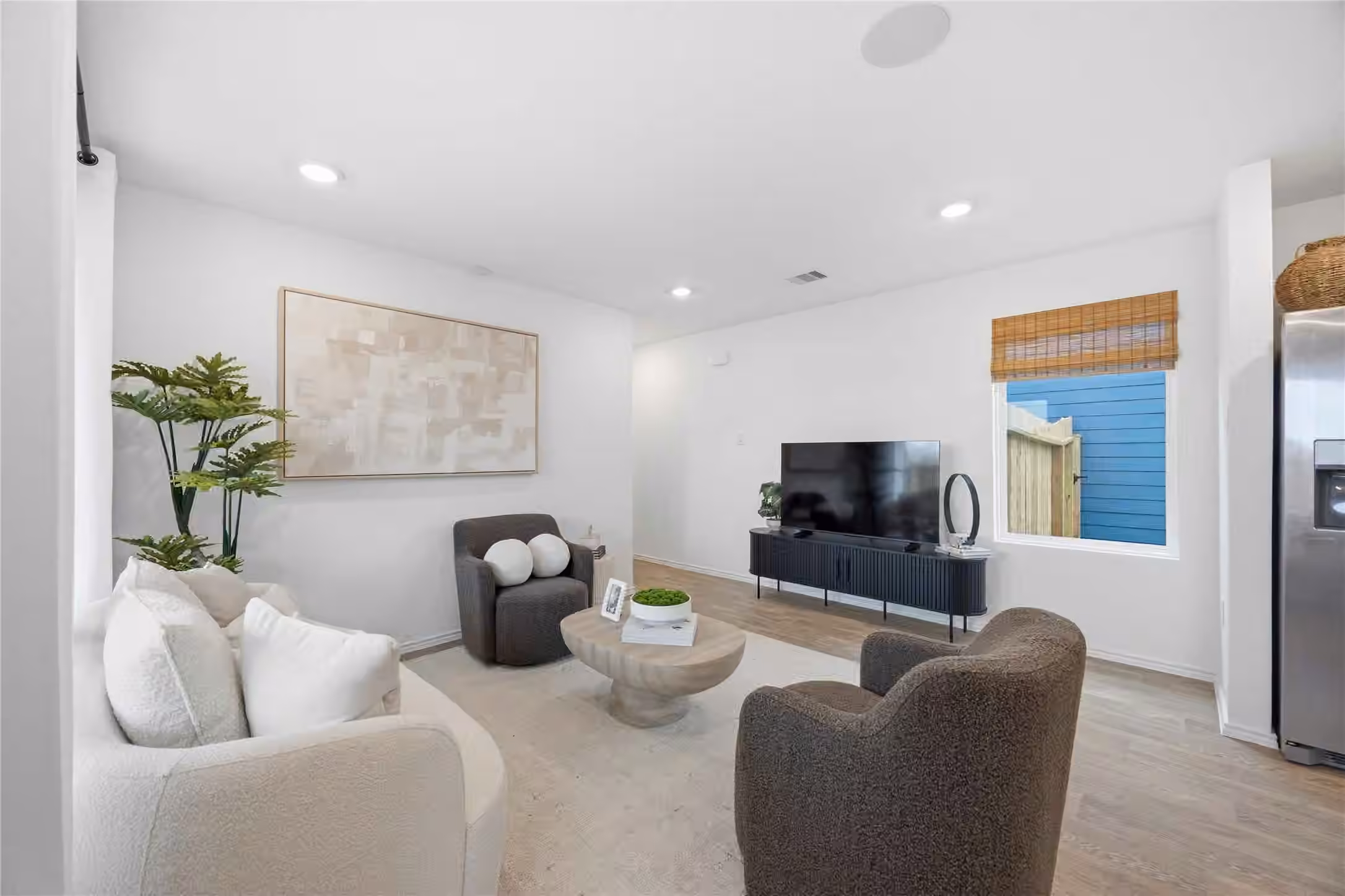 Photo 4 of 11703 Passion Fruit Street, Houston, TX