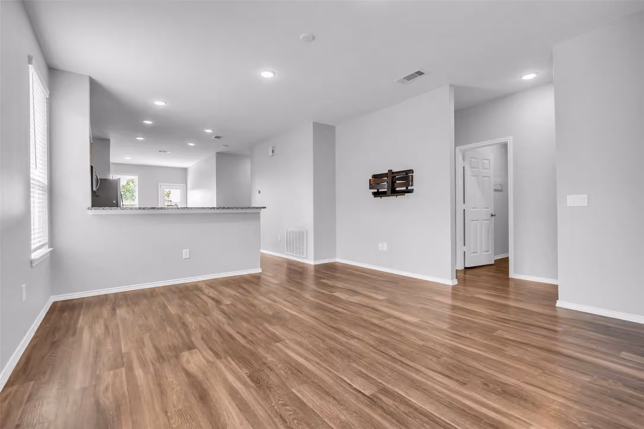 Photo 4 of 25703 Bottlebrush Sedge Street, Katy, TX