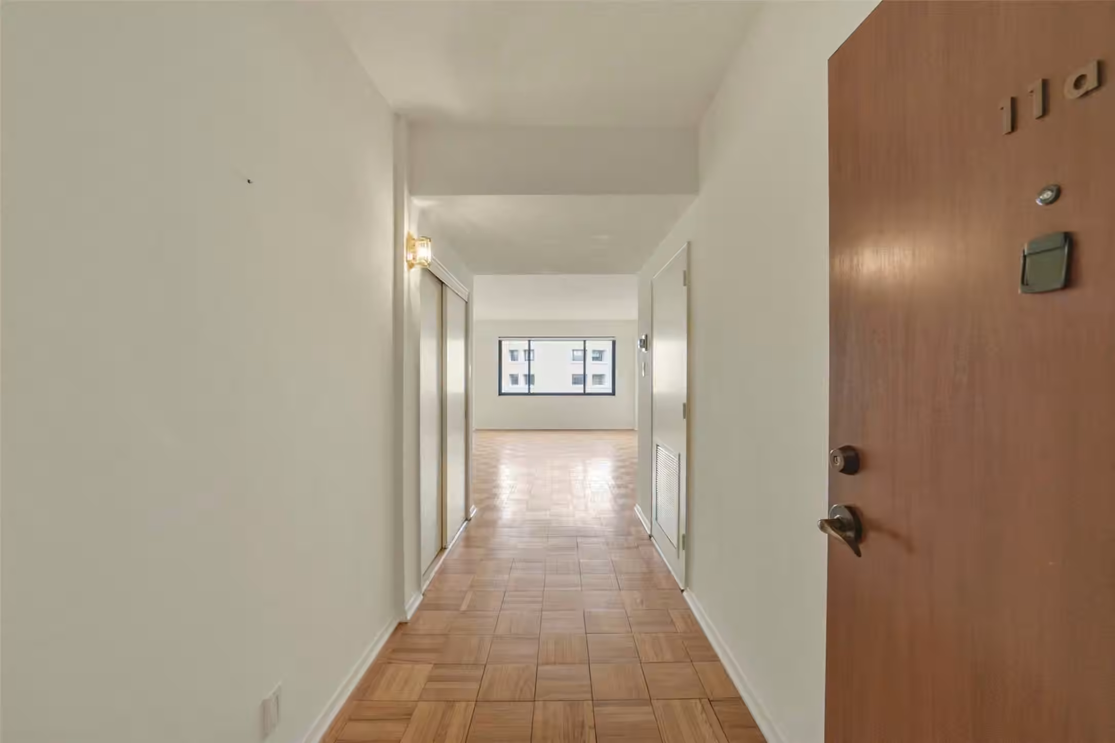 Photo 4 of 1400 Hermann Drive 11A, Houston, TX