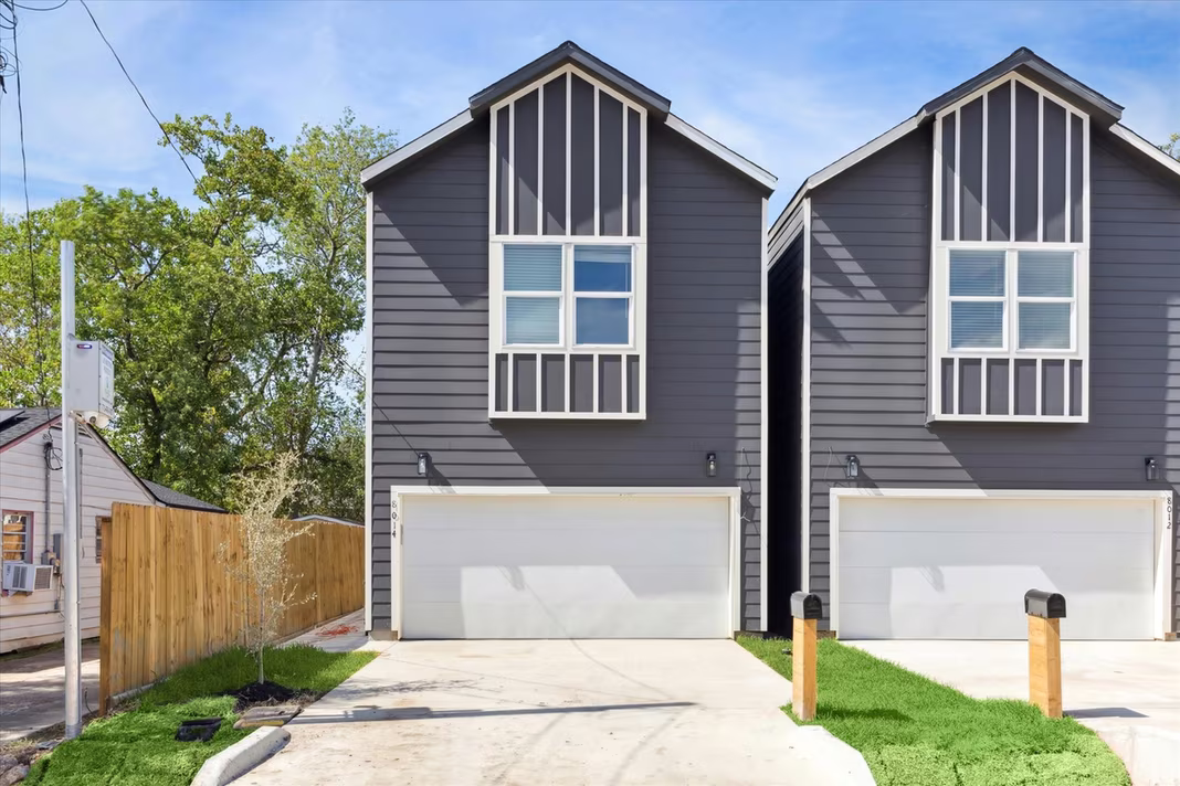 Photo 2 of 8012 Brandon Street, Houston, TX