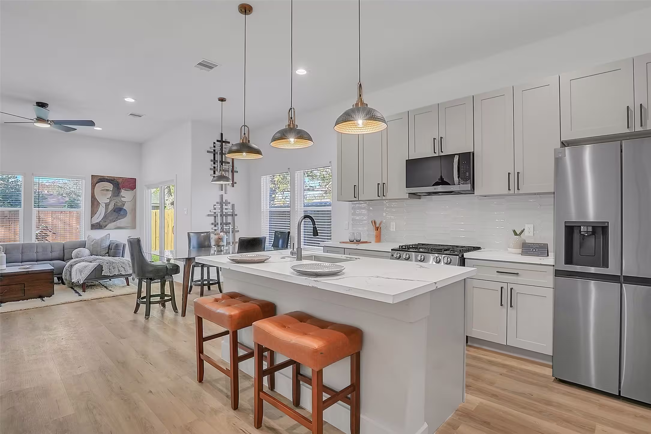 Photo 4 of 8012 Brandon Street, Houston, TX