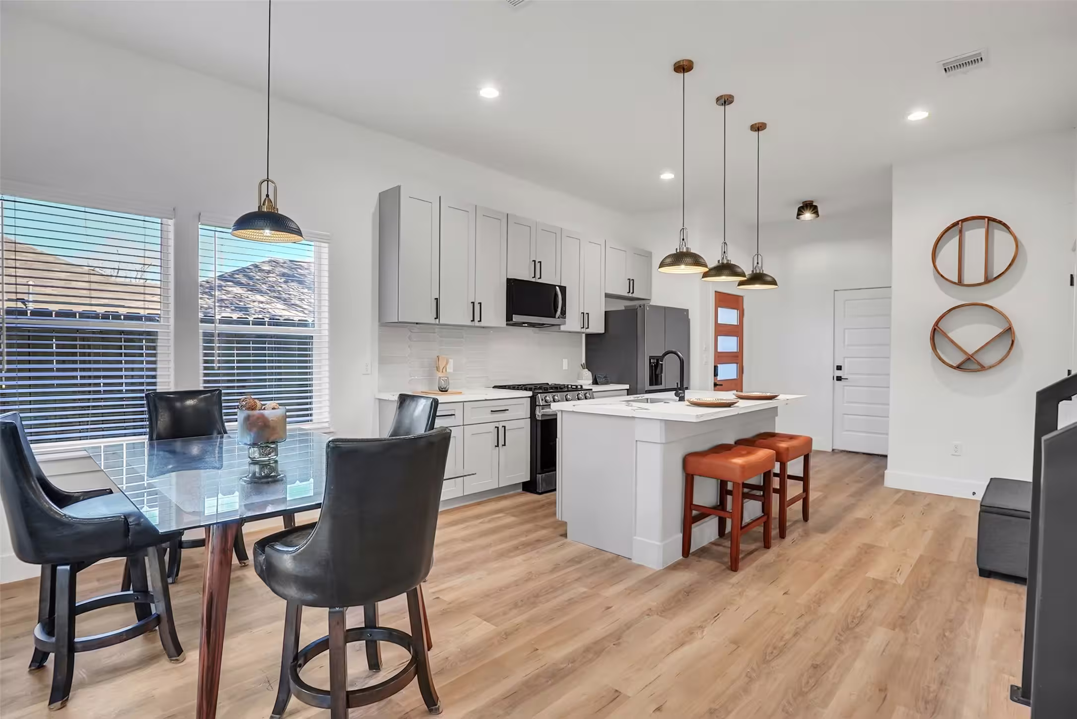 Photo 5 of 8012 Brandon Street, Houston, TX