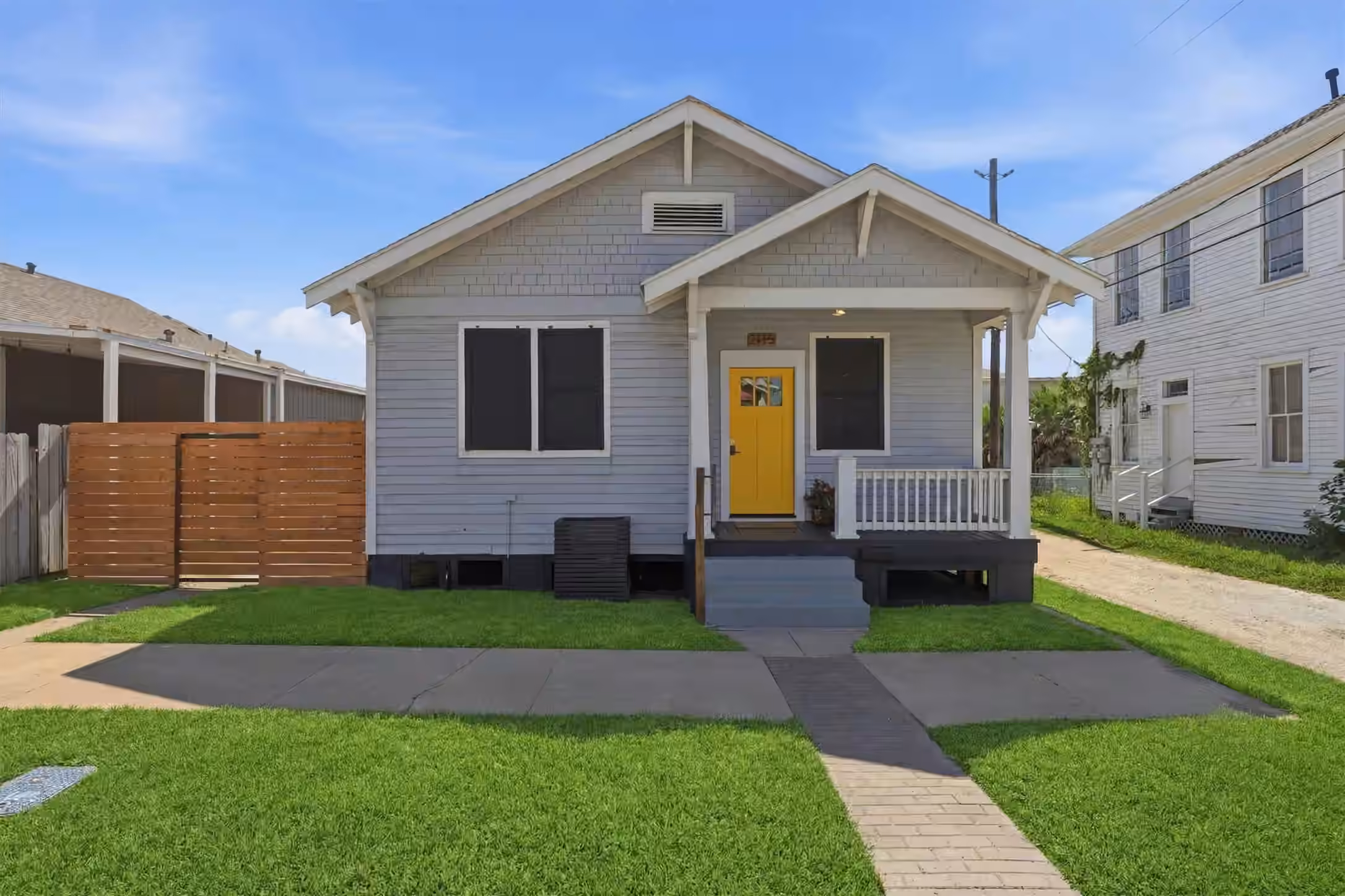 Photo 2 of 2115 26th Street, Galveston, TX
