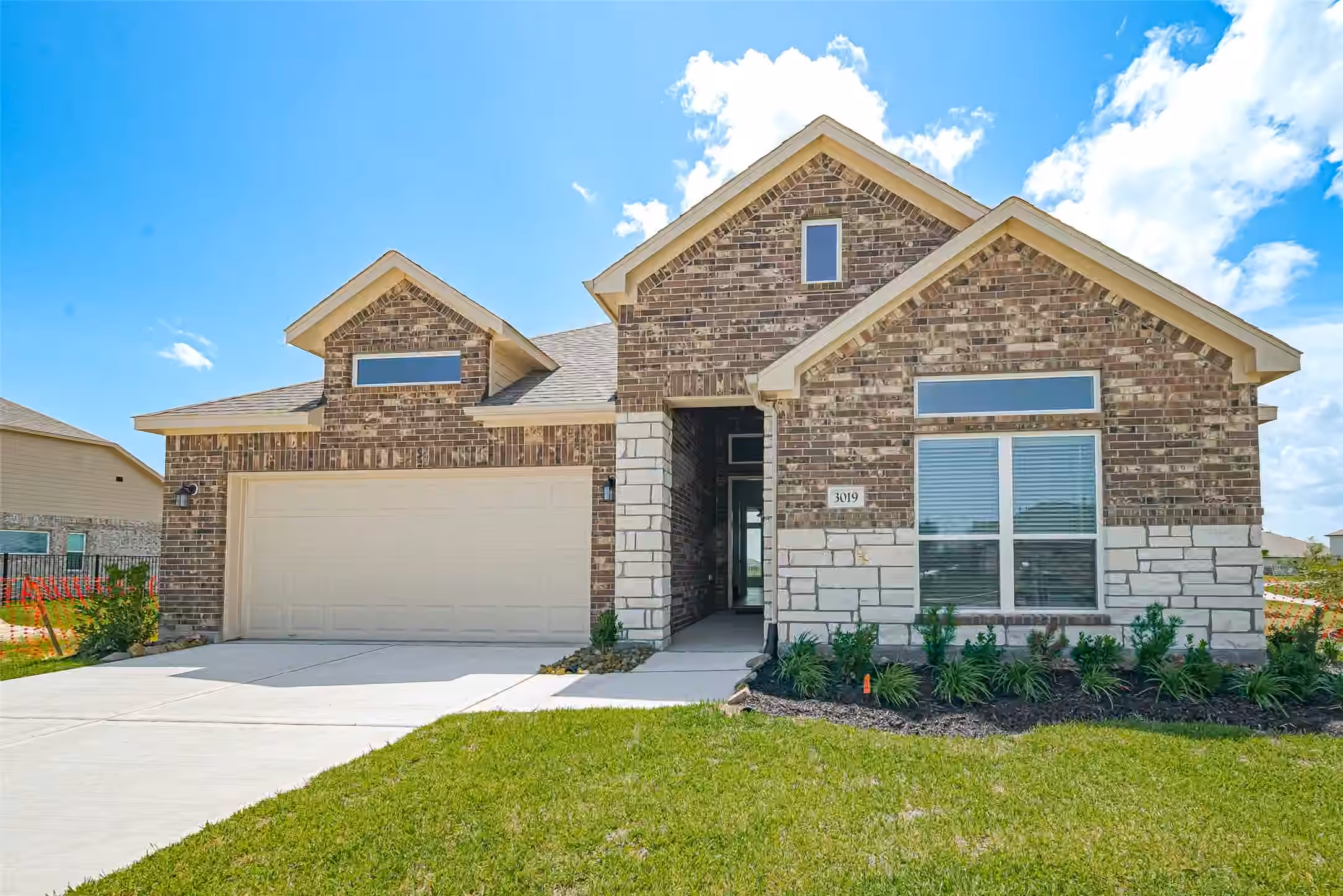 Photo of 3019 Golden Isle Drive, Texas City, TX 77568