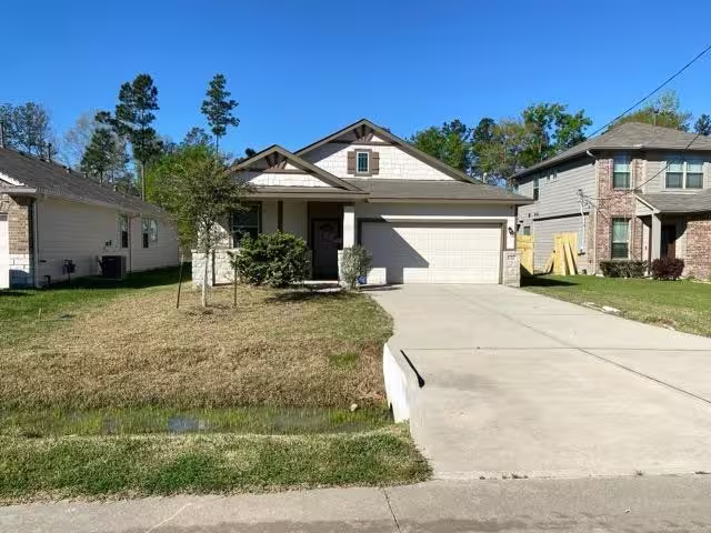 Photo of 236 County Road 5102f, Cleveland, TX 77327