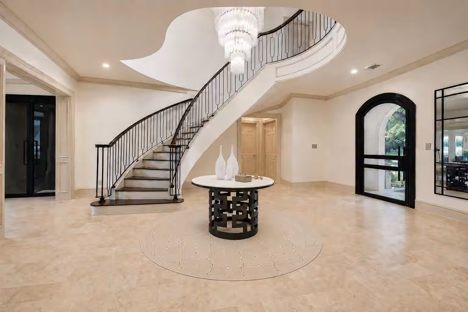 Photo 5 of 918 Huntington Cove, Houston, TX