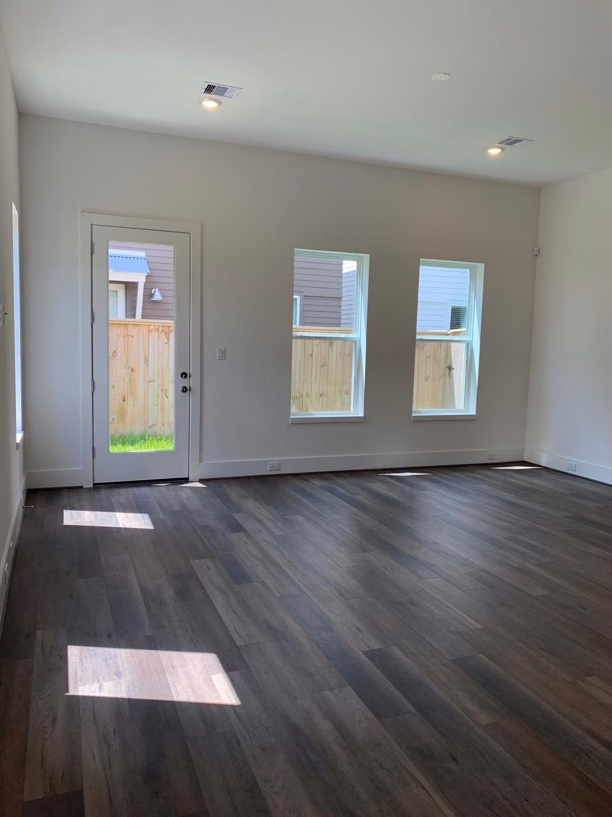 Photo 5 of 7506 Carver Road B, Houston, TX