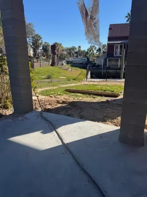 Photo 4 of 15 Harbour Drive, Nassau Bay, TX
