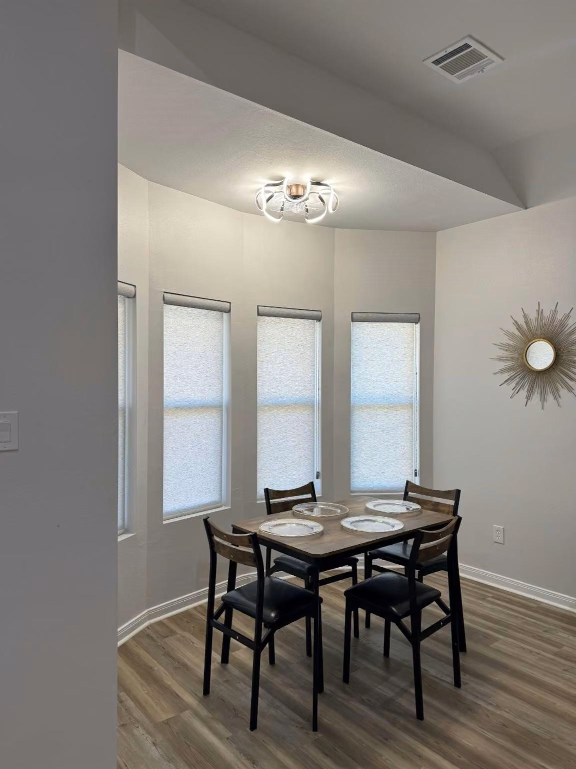 Photo 5 of 12282 N Chestnut Hills Drive, Conroe, TX