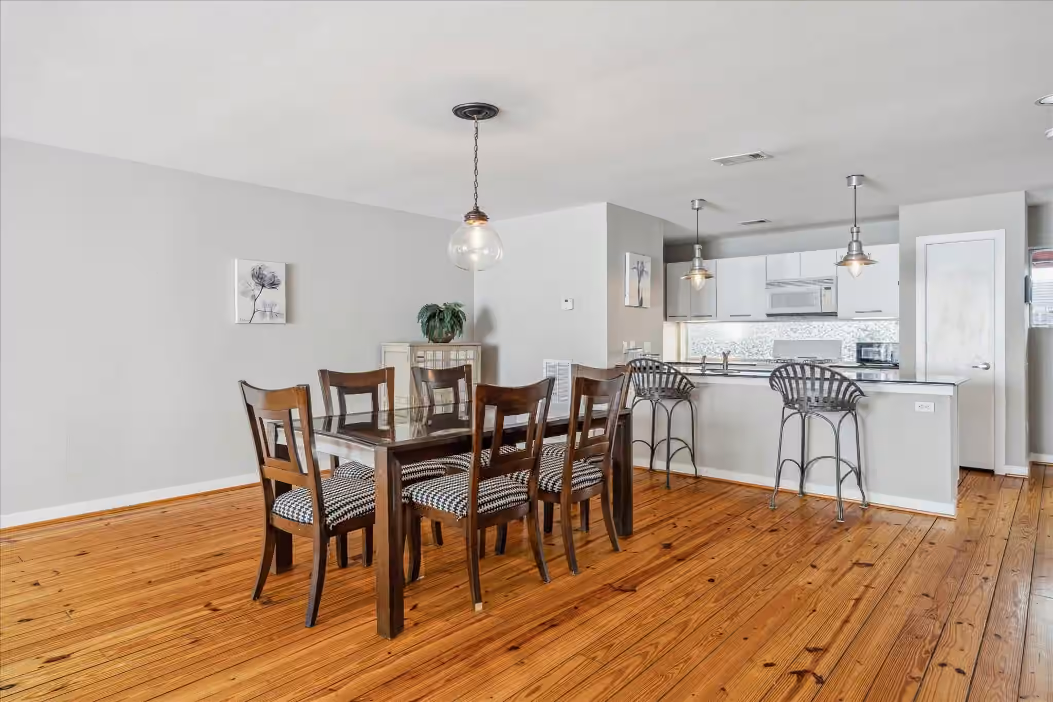 Photo 6 of 6111 Gehring Street, Houston, TX