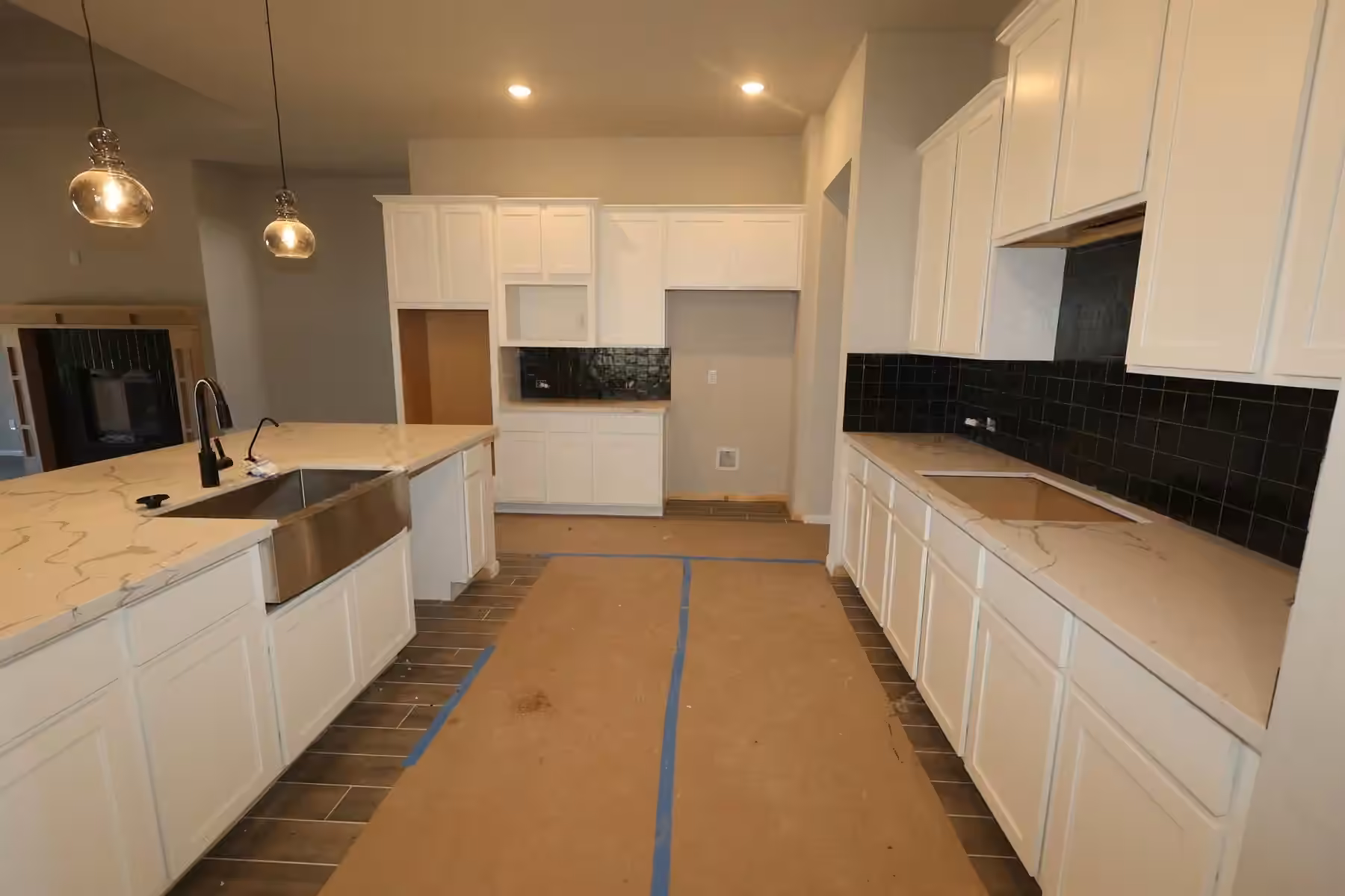 Photo 7 of 6903 Allens Landing, Needville, TX