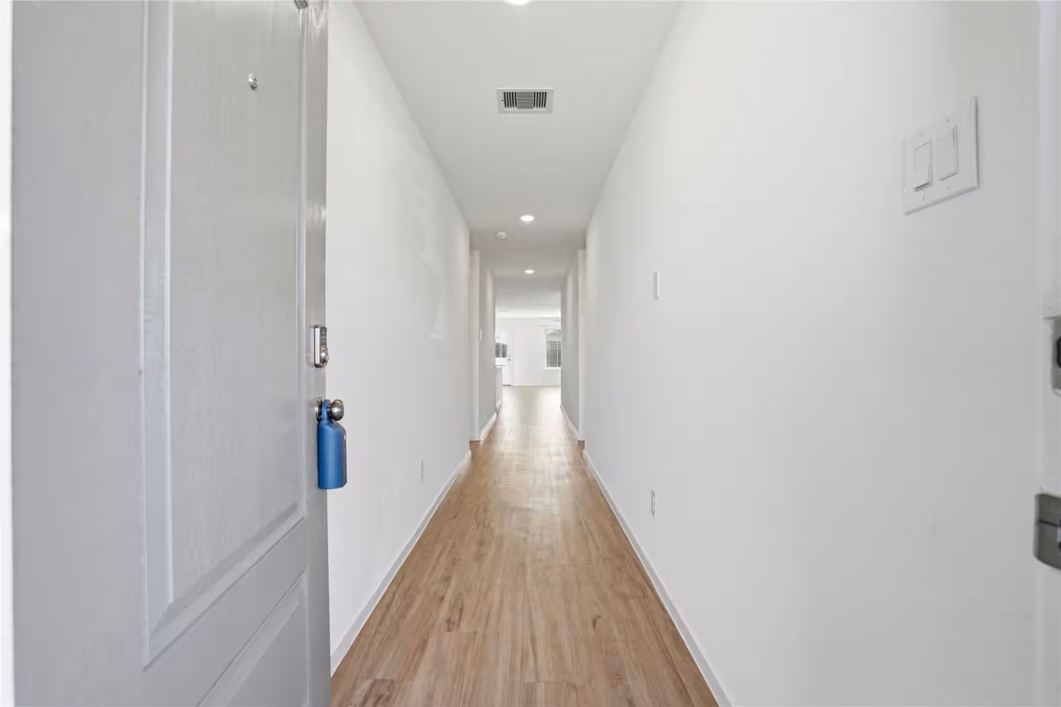 Photo 3 of 9910 Cliffside Ridge Drive, Baytown, TX