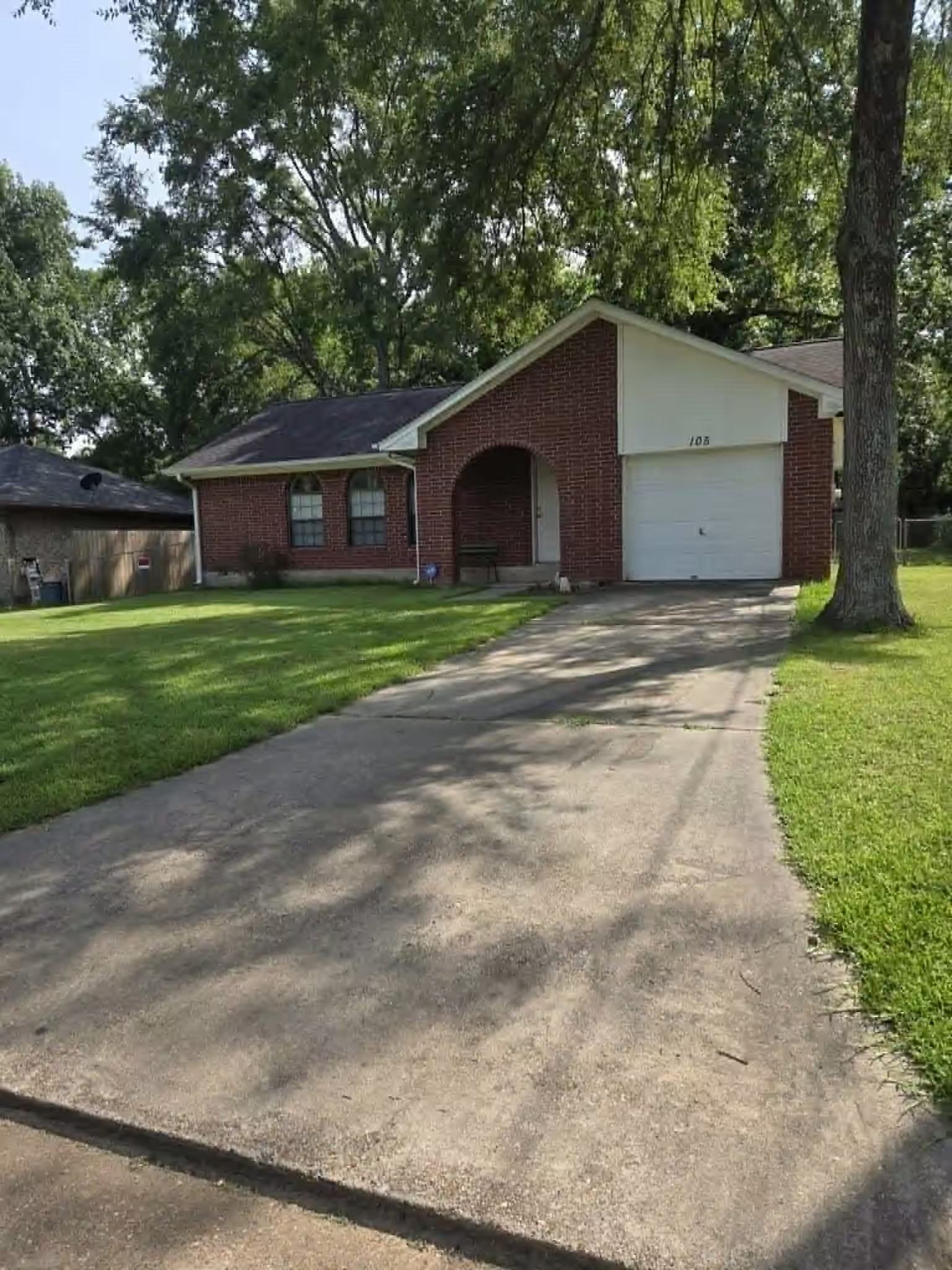 Photo 4 of 105 Laurie Lane, Willis, TX