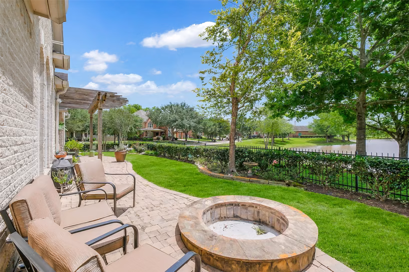 Photo 7 of 2603 Little Lake Court, Richmond, TX